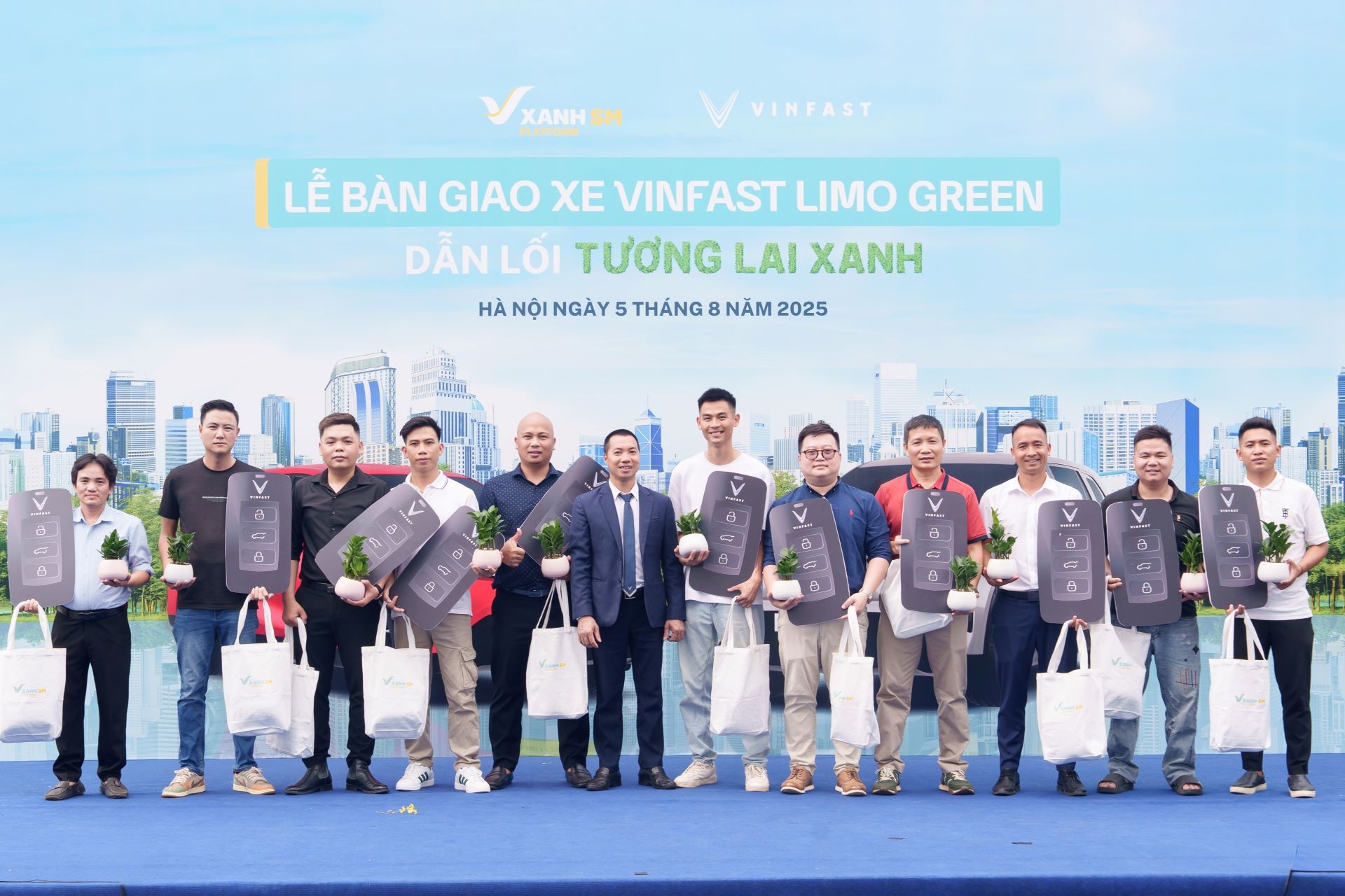 Limo Green anh 1