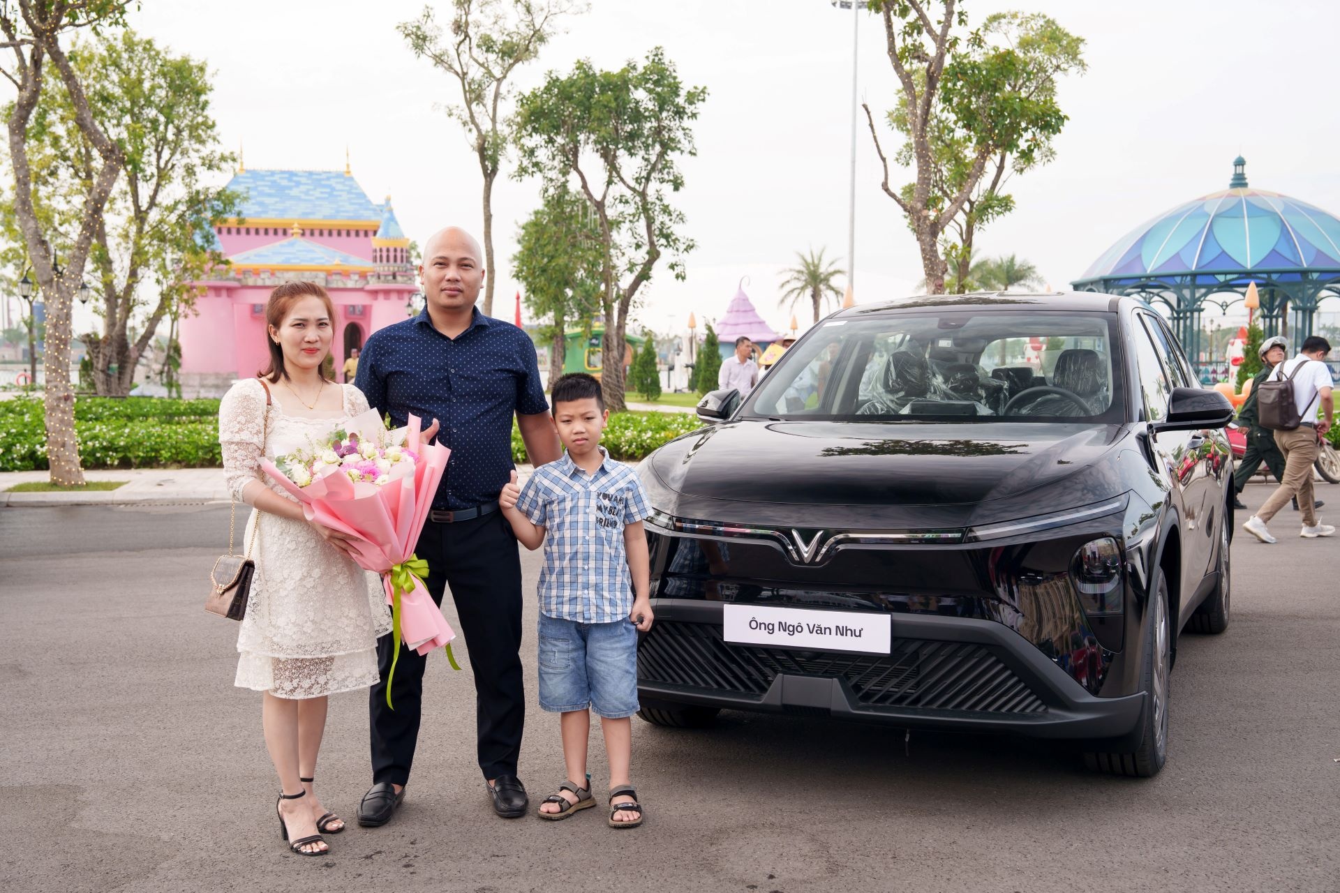 Limo Green anh 2