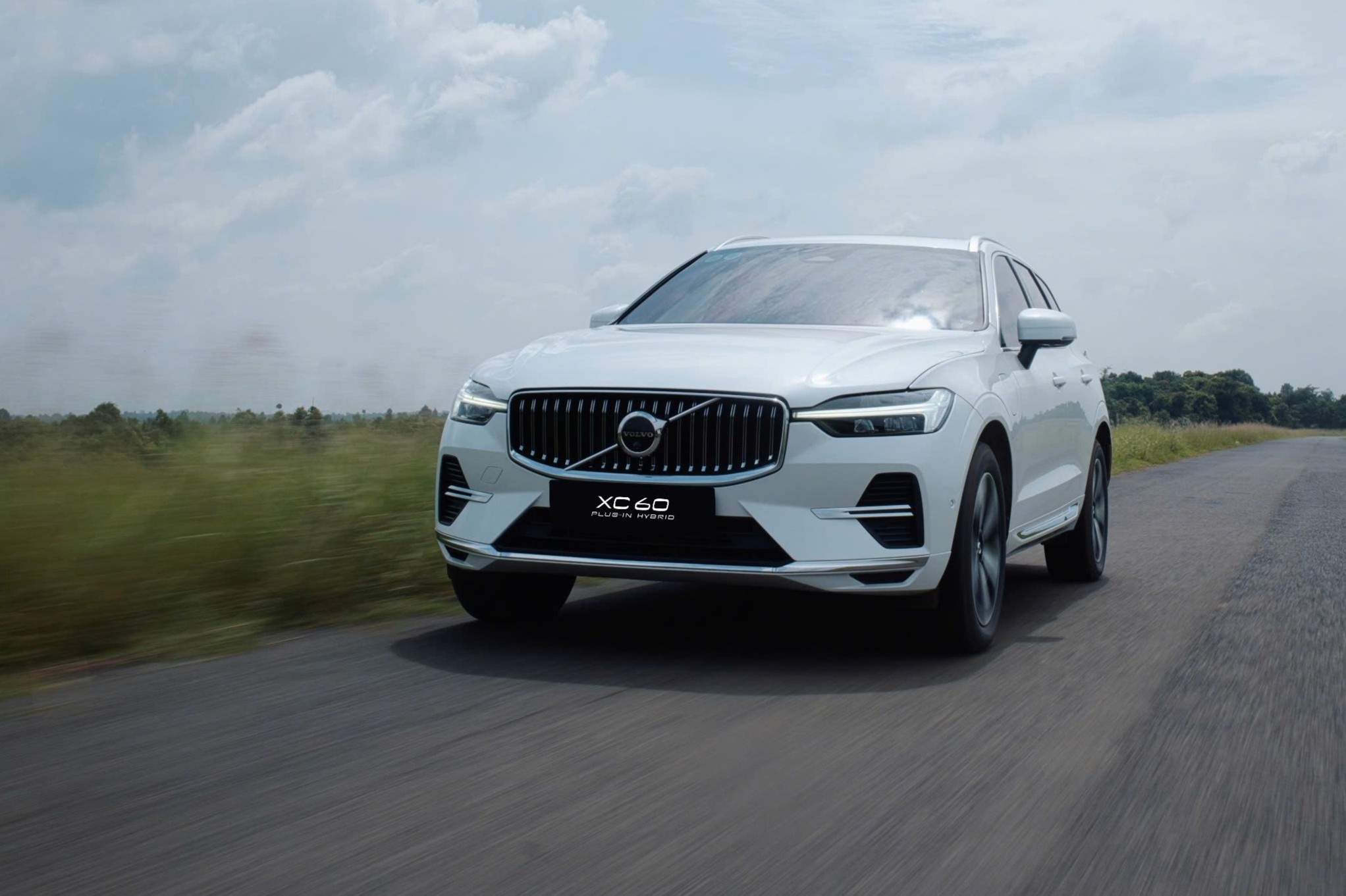 Volvo XC60 - net sang trong tham lang chuan chau Au hinh anh