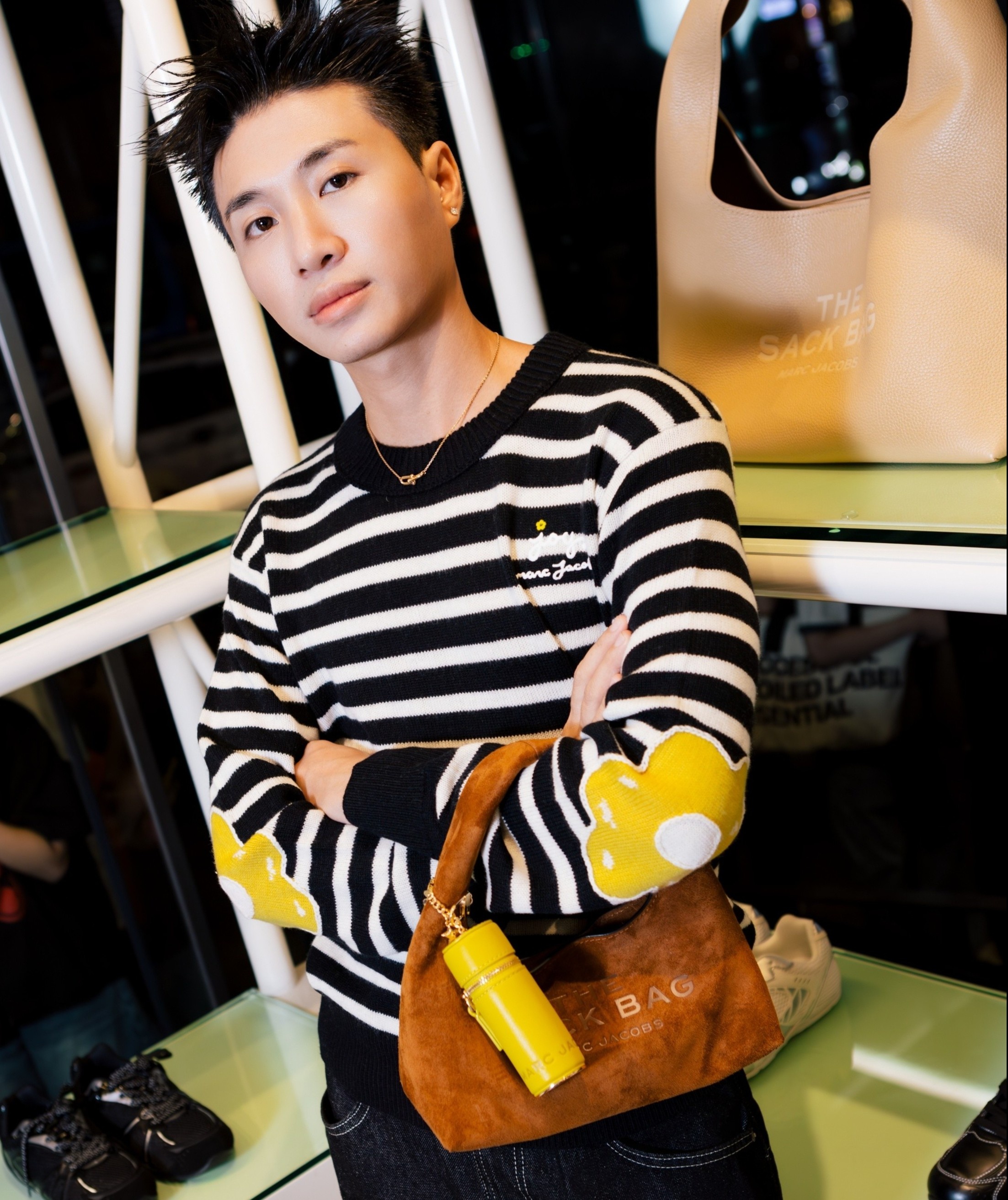 Tín đồ thời trang Việt đón BST thu - đông 2025 cùng Marc Jacobs