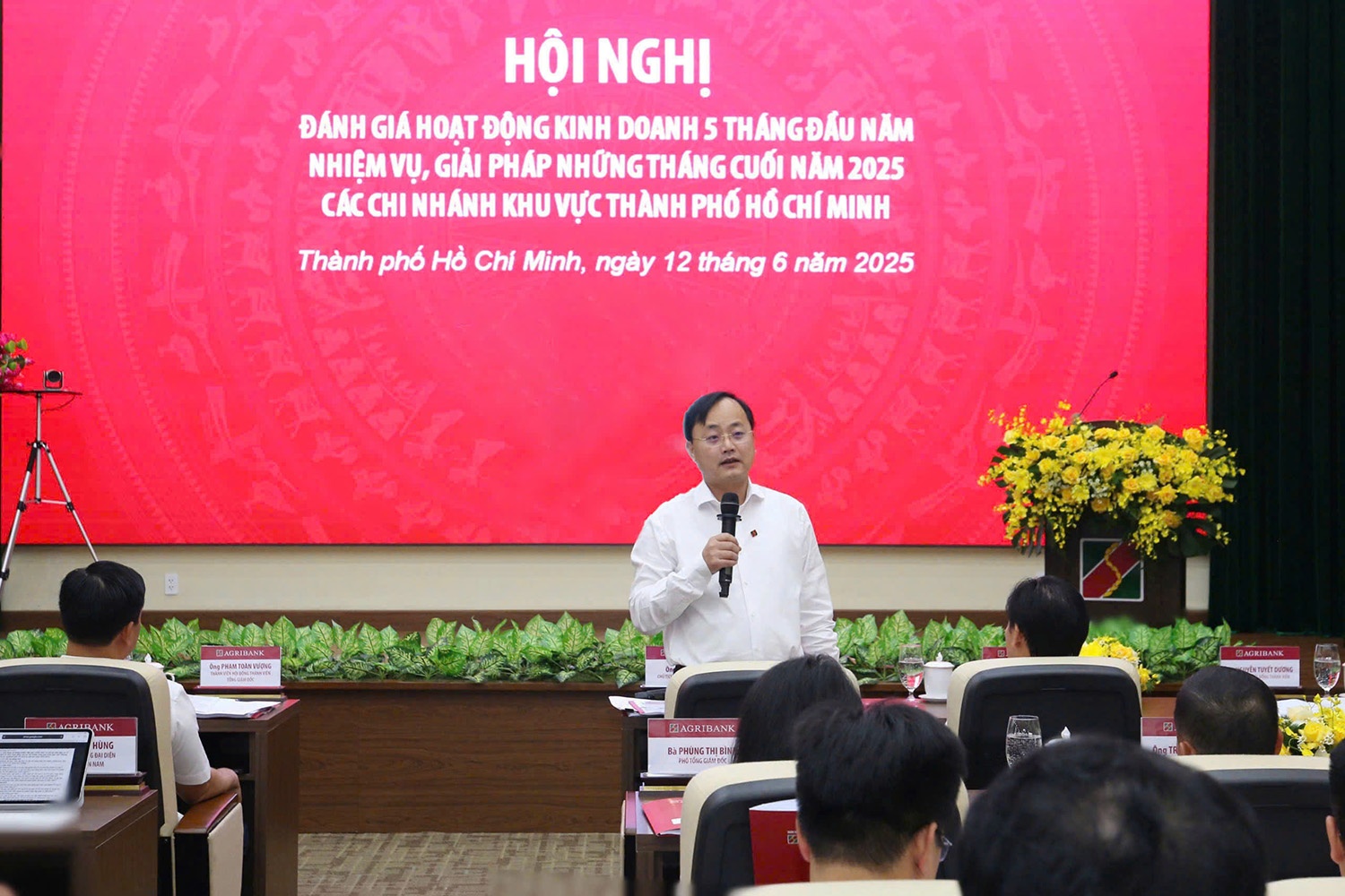 dich vu ngan hang Agribank anh 2