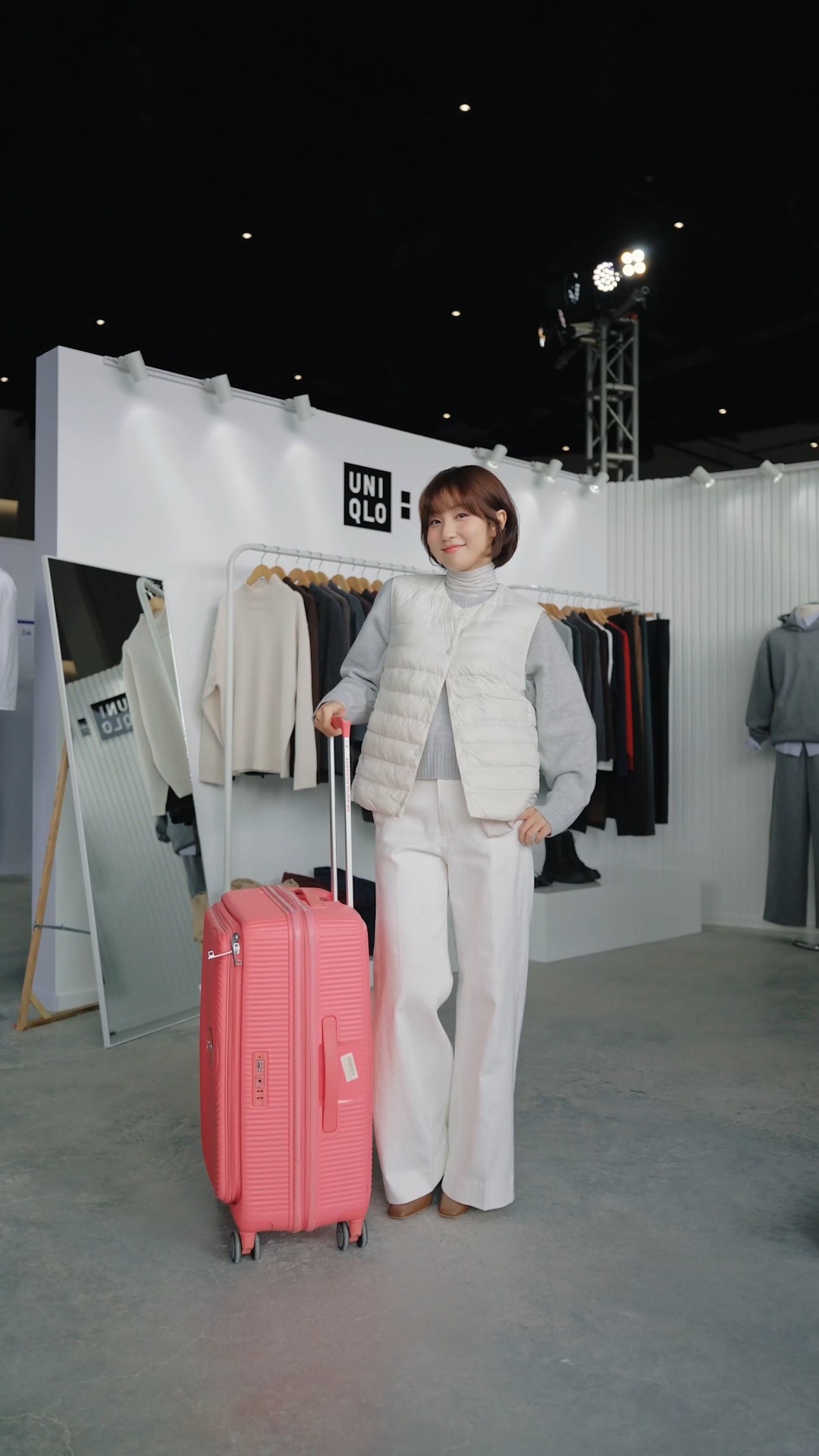 Uniqlo thu dong 2025 anh 3