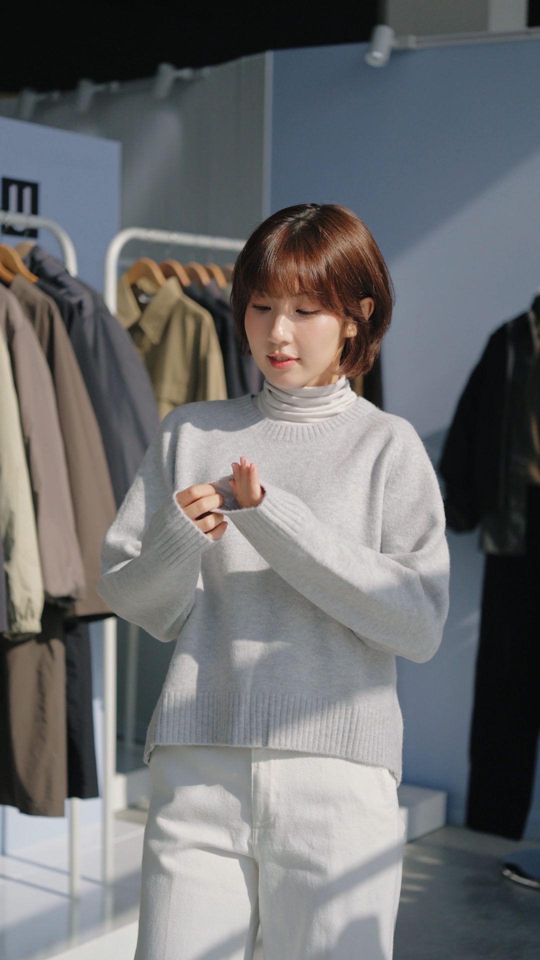 Uniqlo thu dong 2025 anh 5