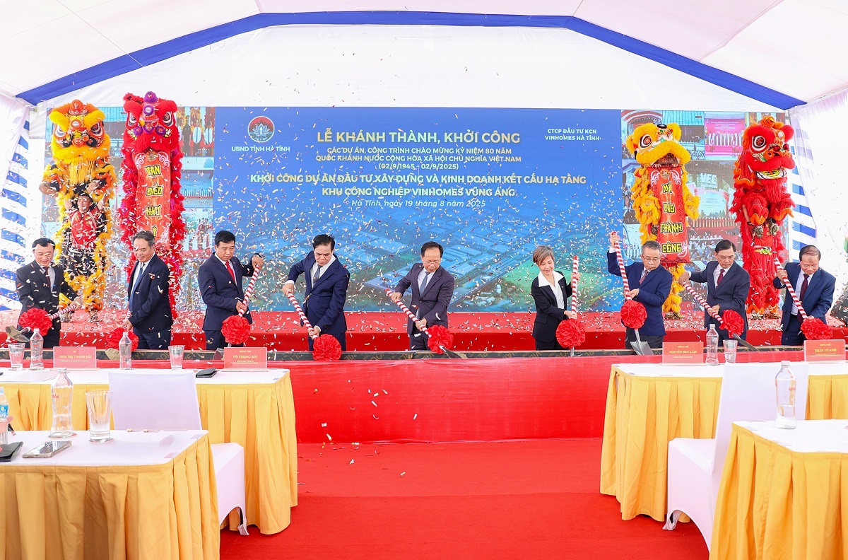 Vingroup khoi cong cong trinh anh 9