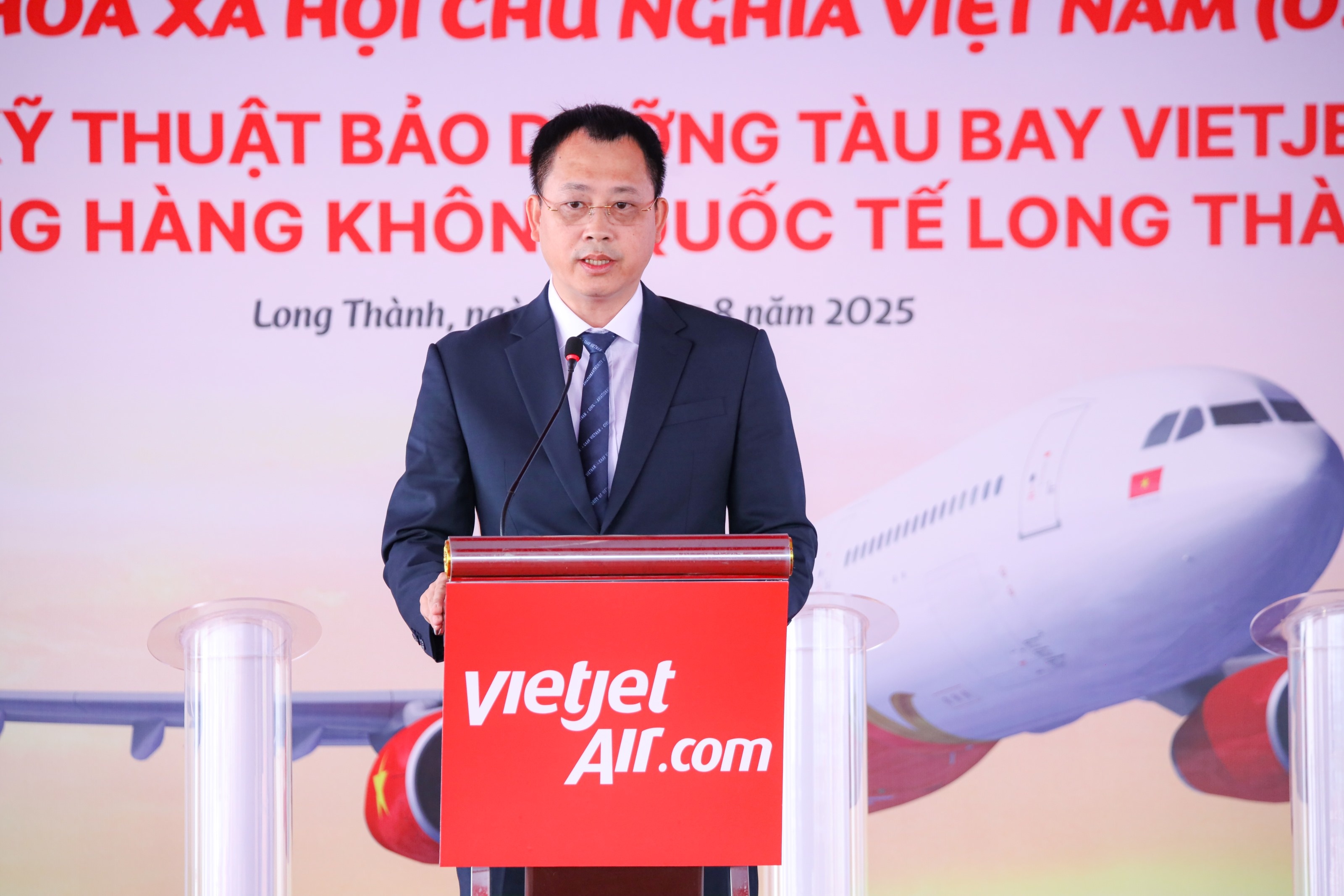 Hang hang khong Vietjet anh 1
