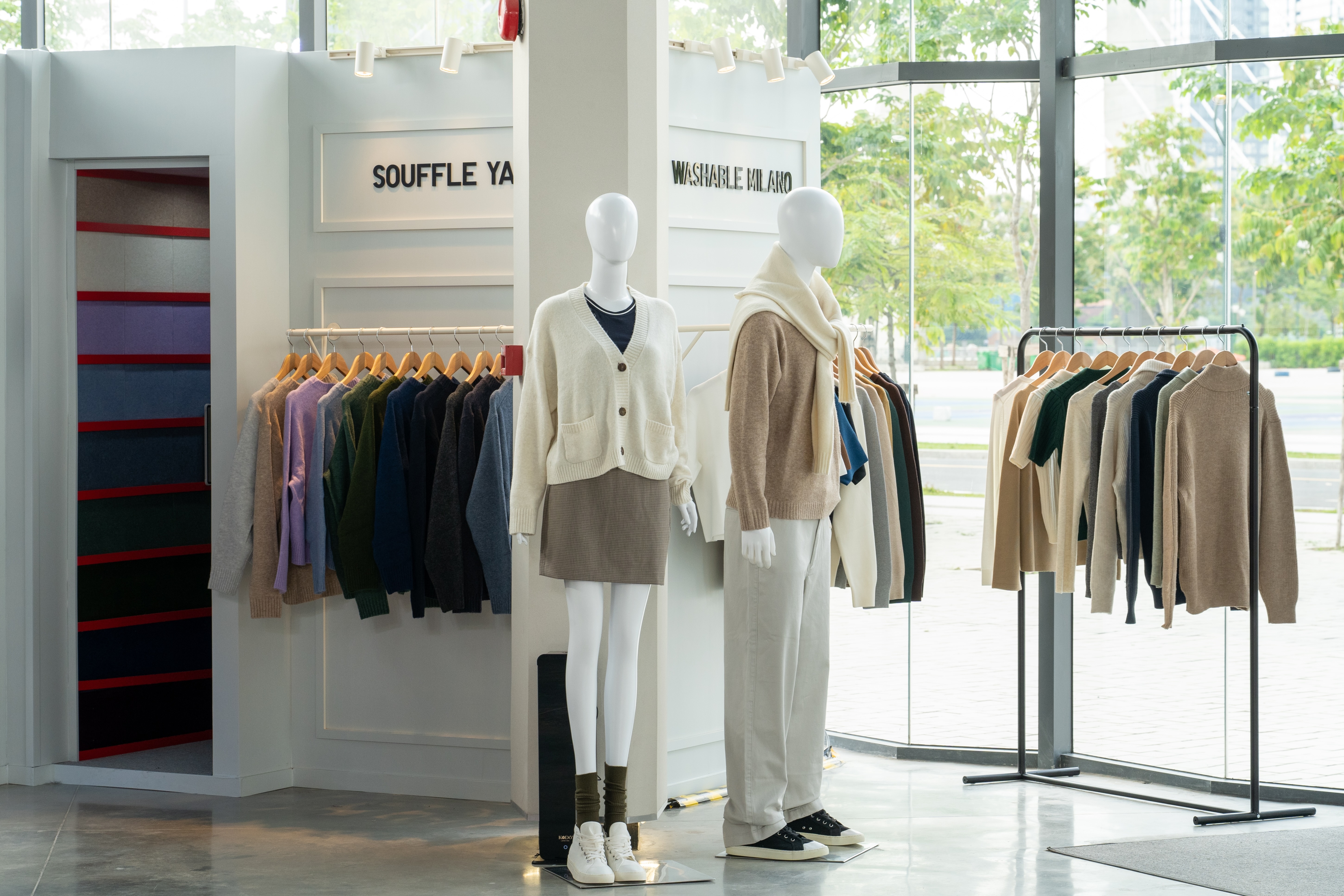 Uniqlo Thu Dong 2025 anh 16