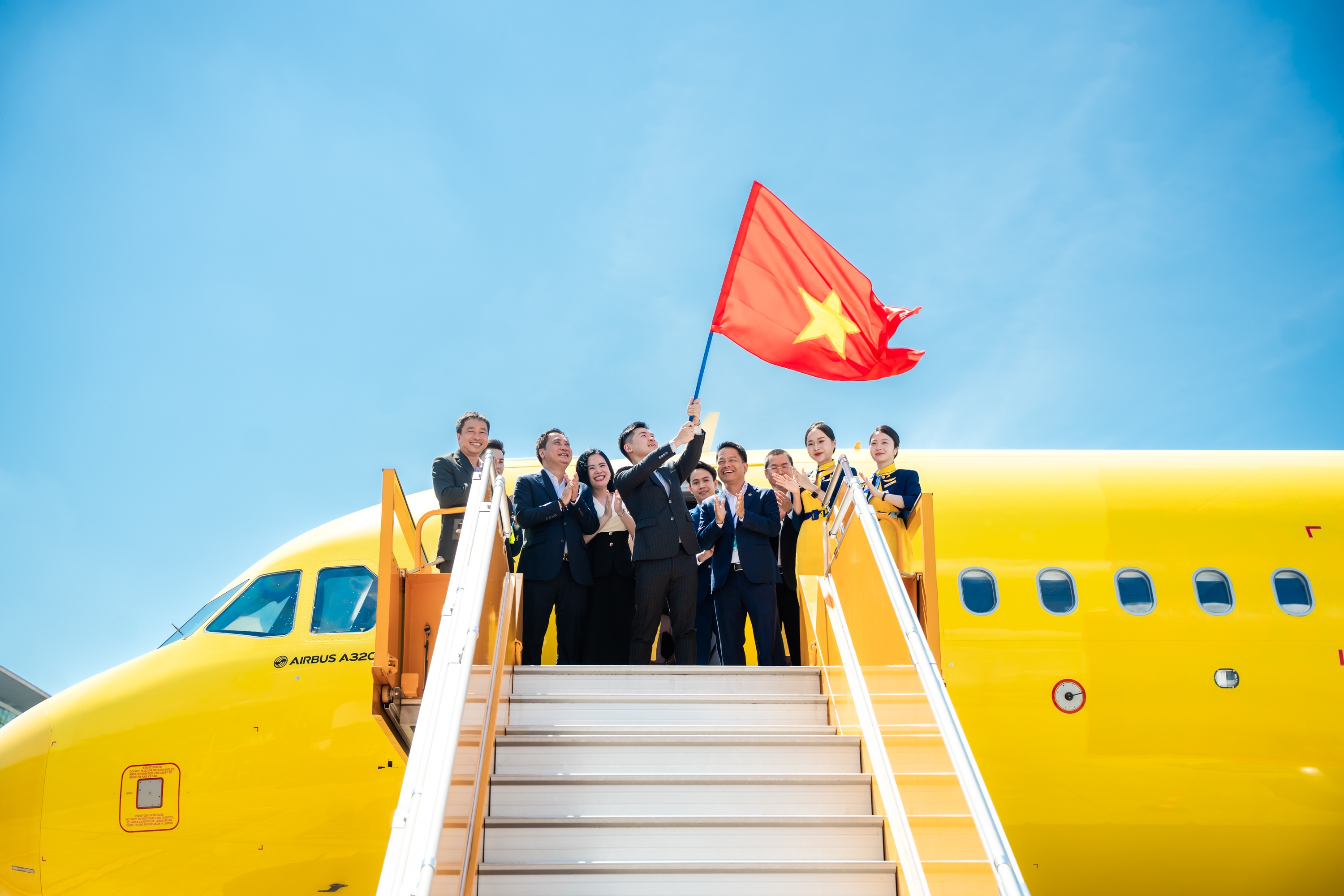 Vietravel Airlines anh 3