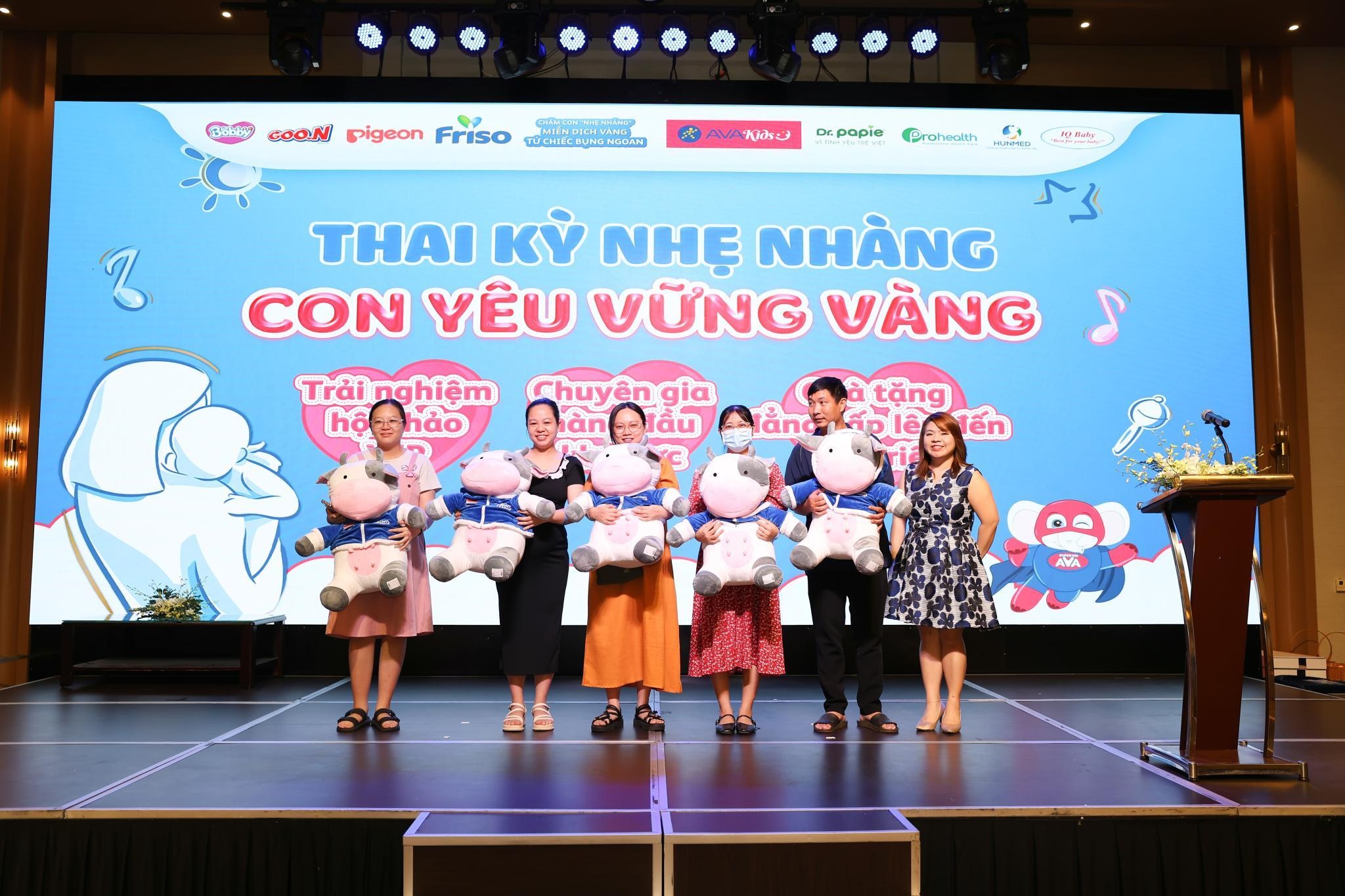 AVAKids,  Friso anh 4