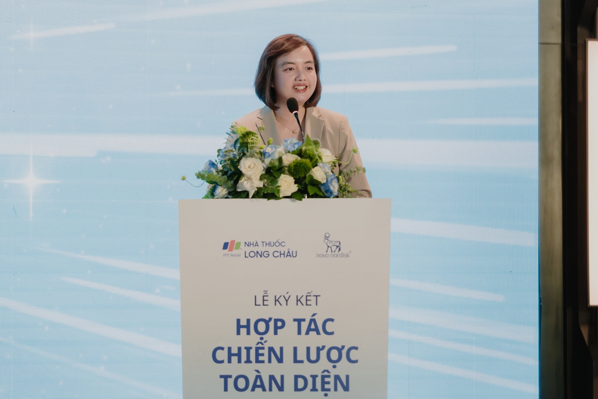 Long Chau,  Novo Nordisk anh 3