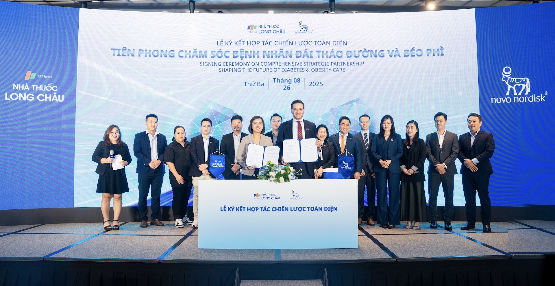 Long Chau,  Novo Nordisk anh 1