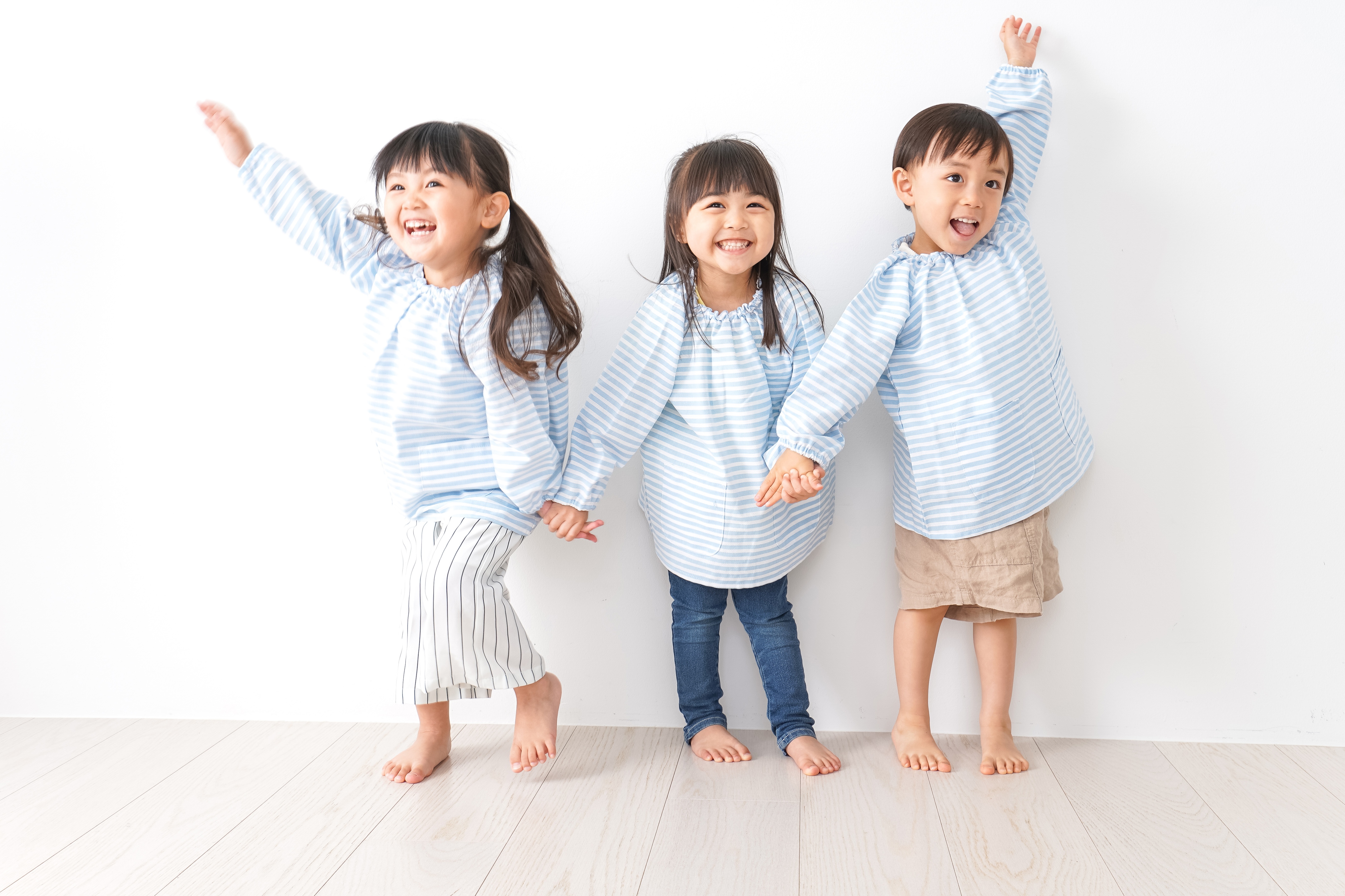 Truoc khi con den truong - mui tiem bao ve con truoc 4 benh nguy hiem hinh anh