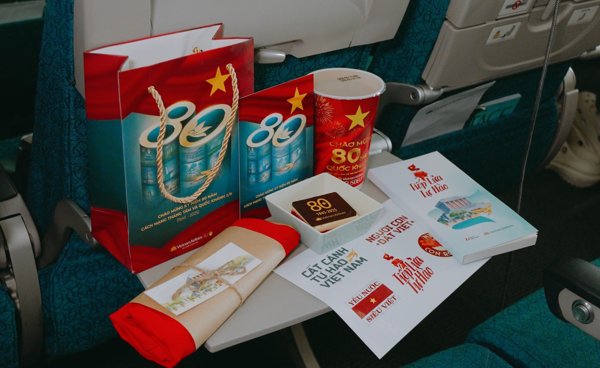 Vietnam Airlines anh 4