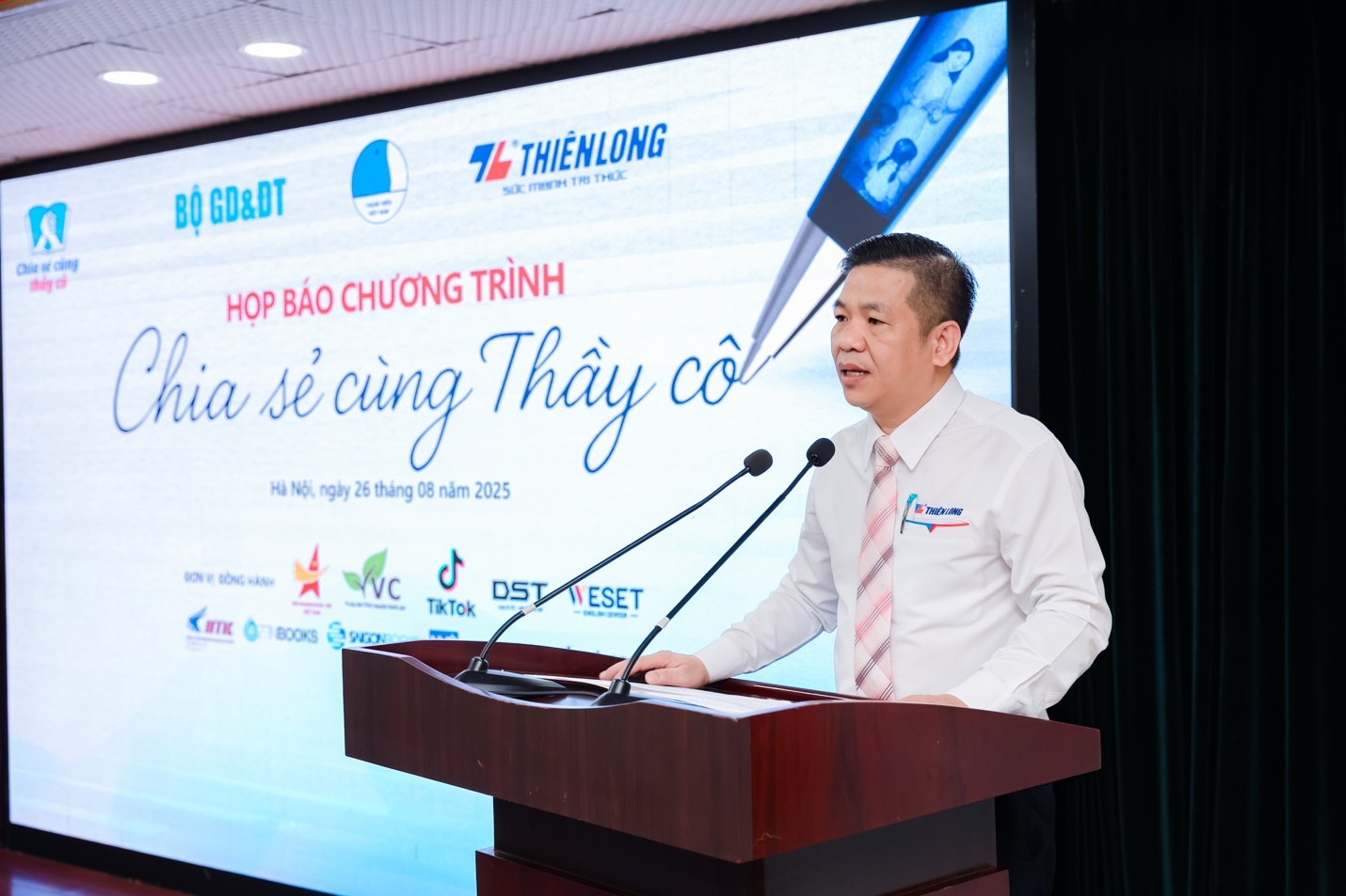 Thien Long anh 4