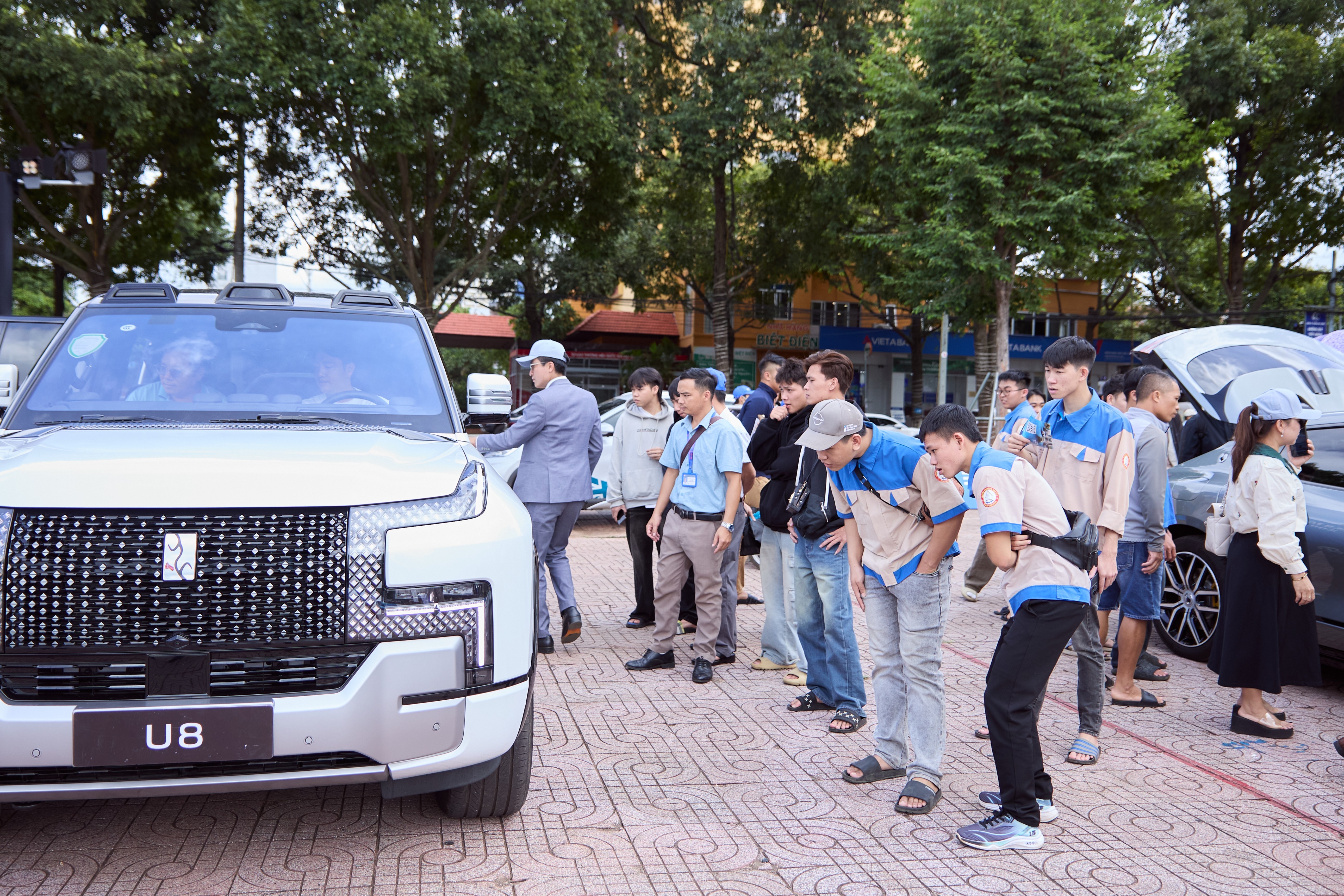 Gan 1.000 nguoi tham du su kien BYD Technology Week tai Tay Nguyen hinh anh