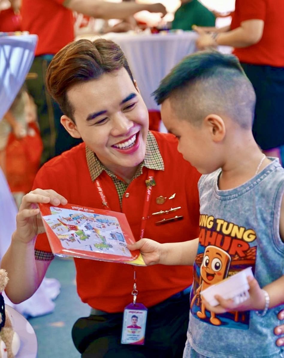 Vietjet Air,  Vietjet anh 9