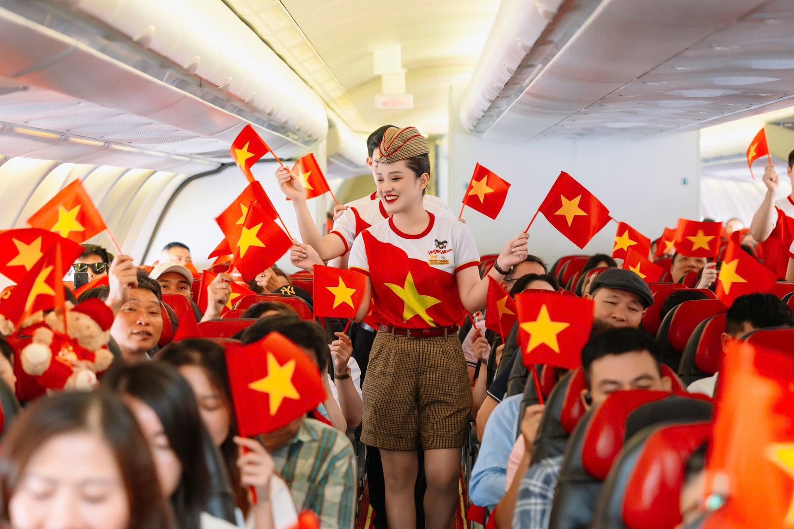 Vietjet anh 1