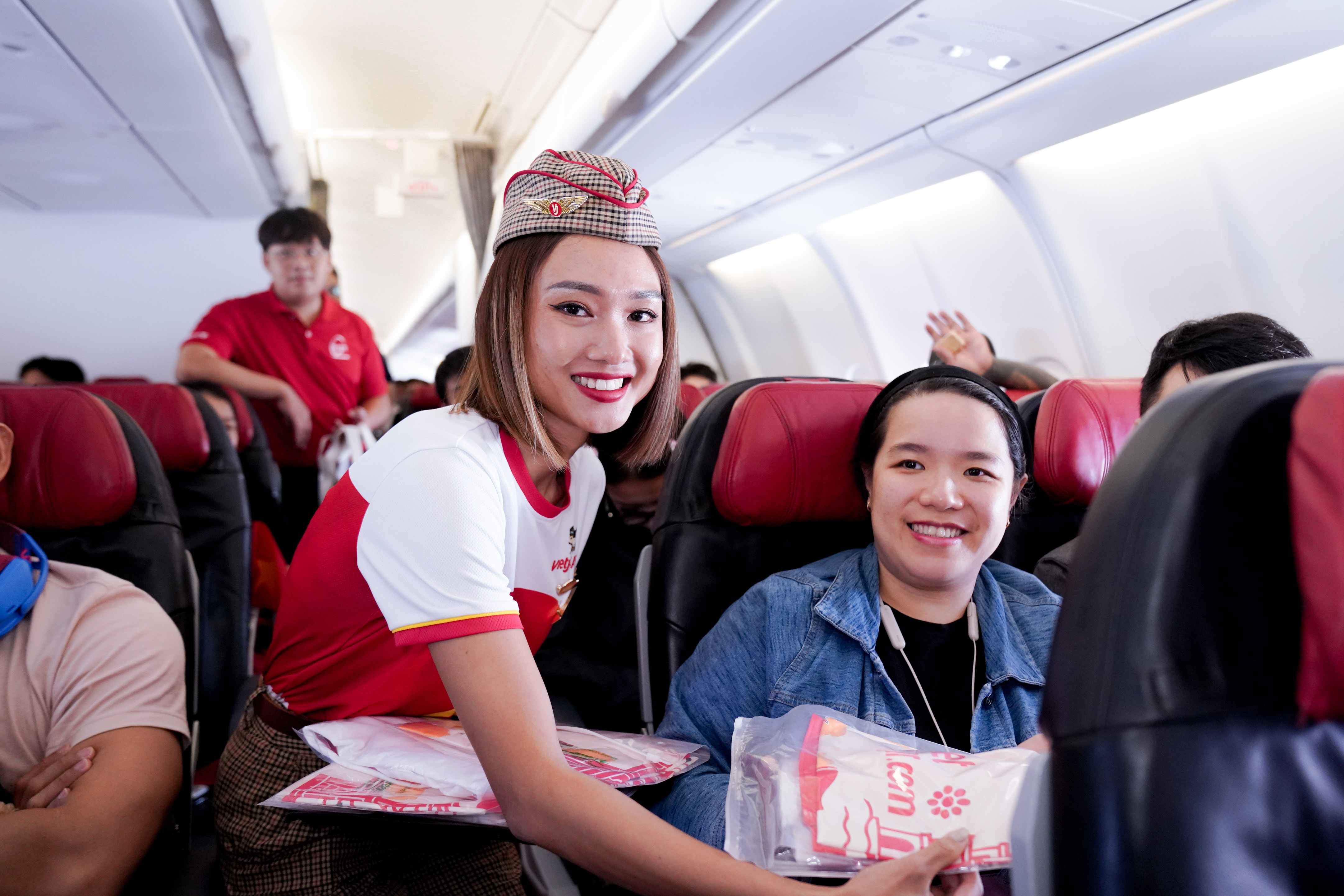 Vietjet anh 4