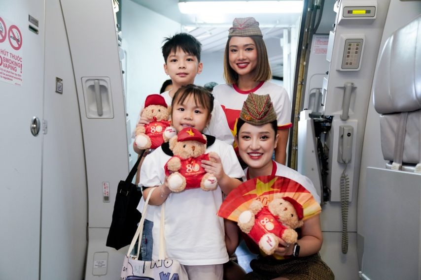 Vietjet anh 8
