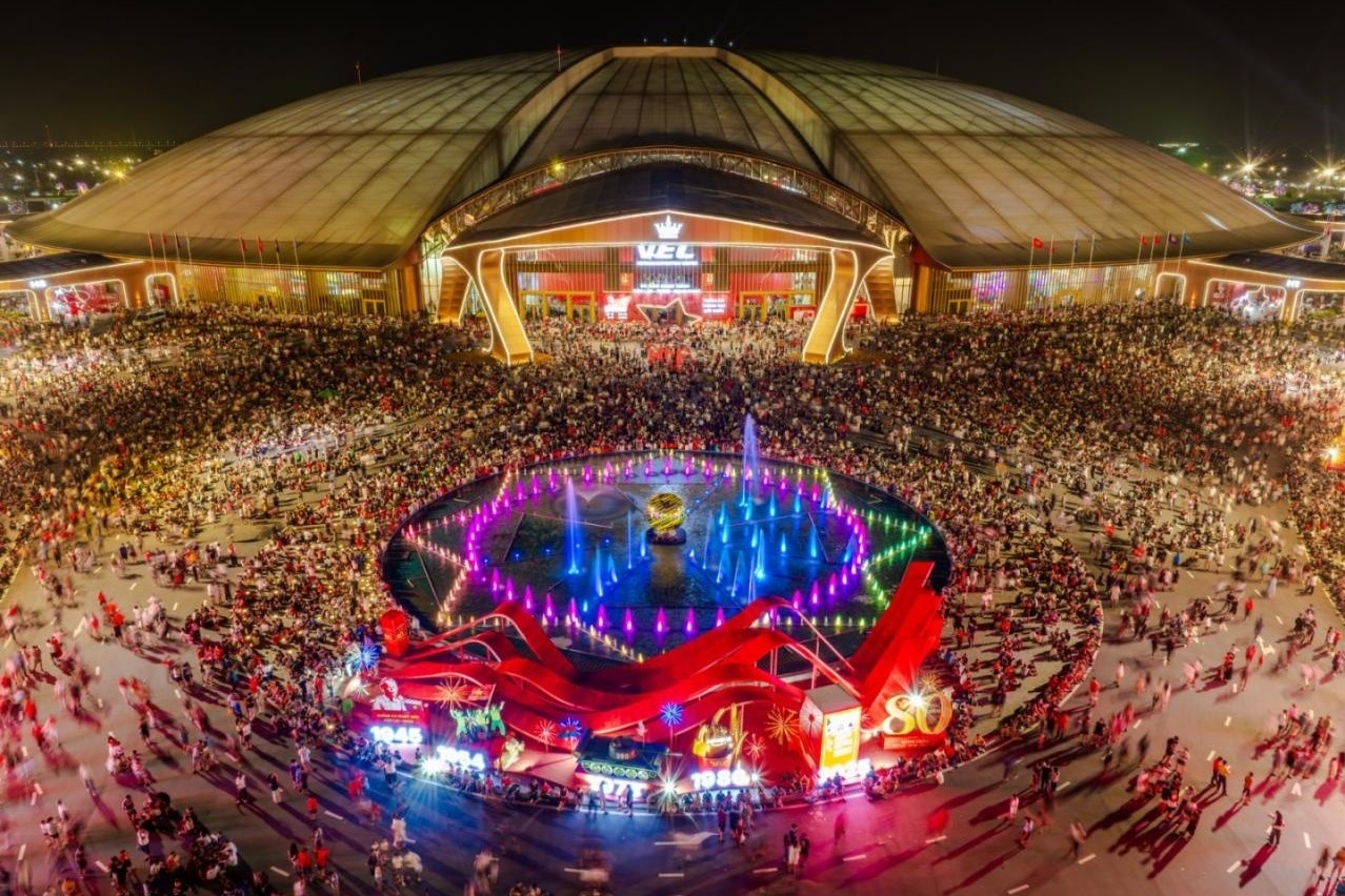 Trung tam Trien lam Viet Nam don gan 4 trieu khach trong 6 ngay hinh anh