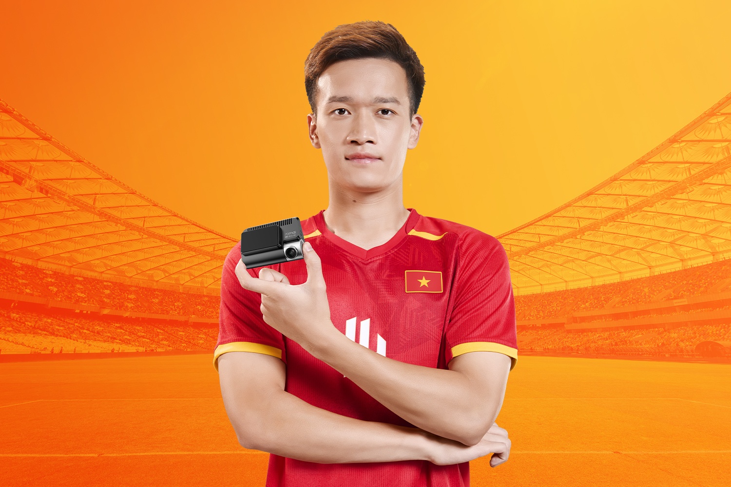 Nguyen Hoang Duc tro thanh dai su thuong hieu camera hanh trinh 70mai hinh anh