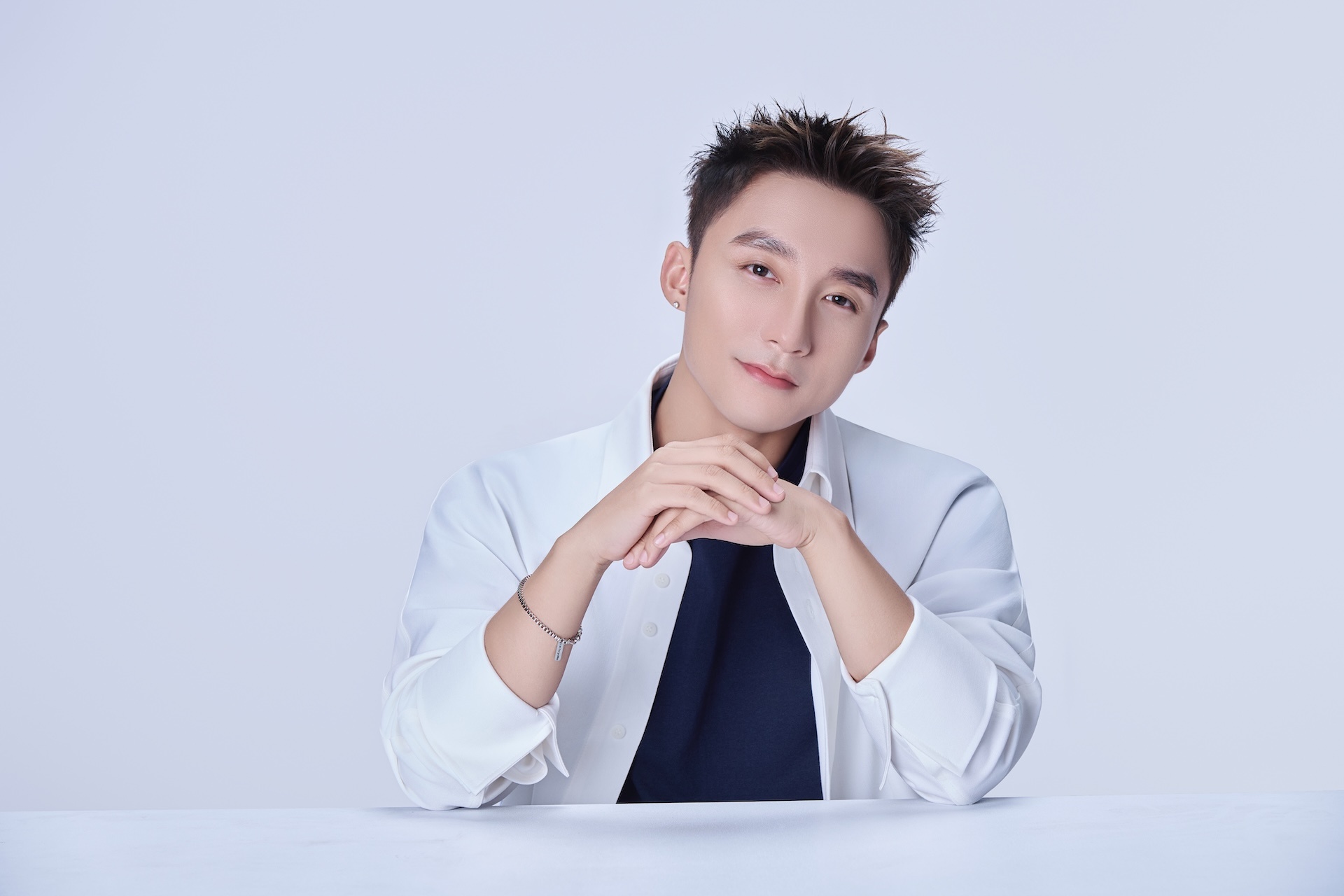 Ecovacs,  Son Tung M-TP anh 2