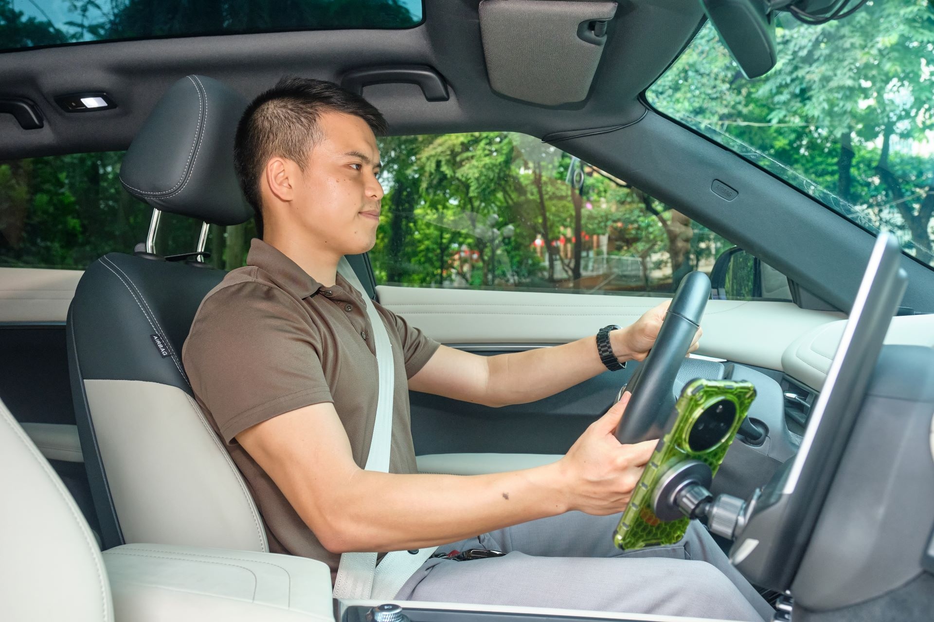 Chu xe noi gi ve VinFast VF 7 sau khi chay gan 10.000 km? hinh anh