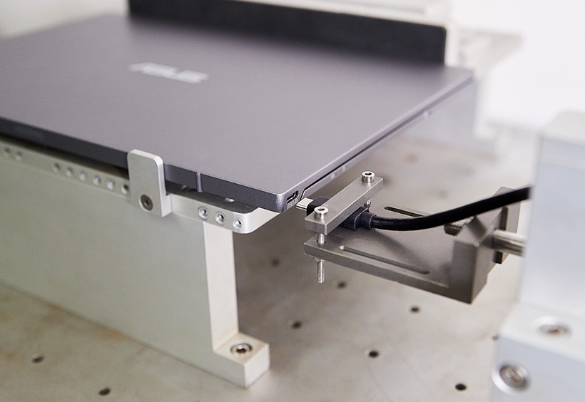 Asus anh 10