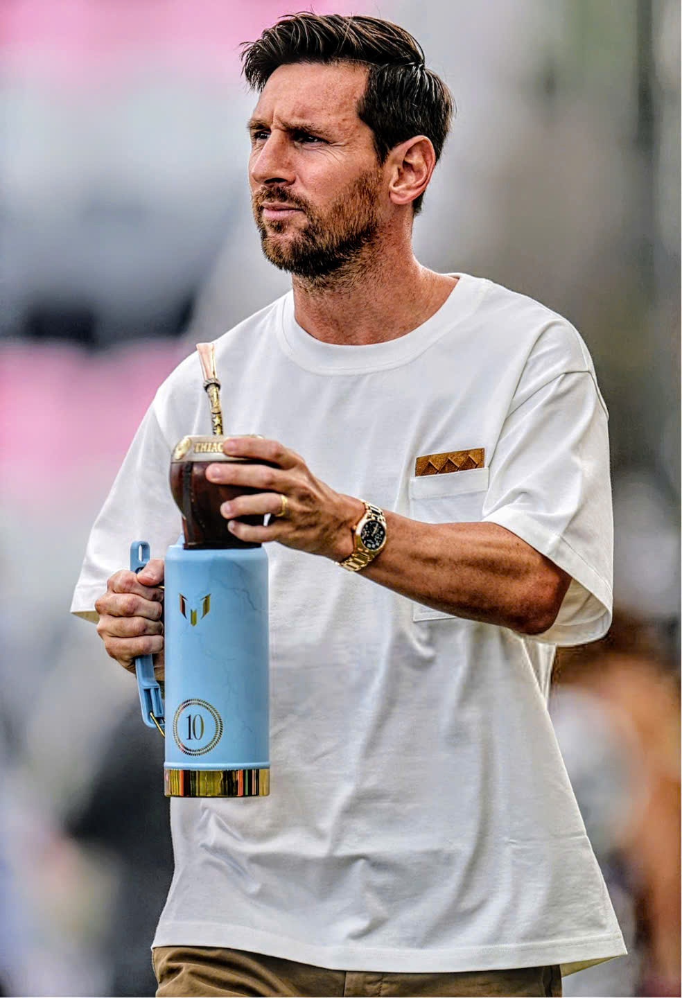 Dong ho cua Messi anh 2