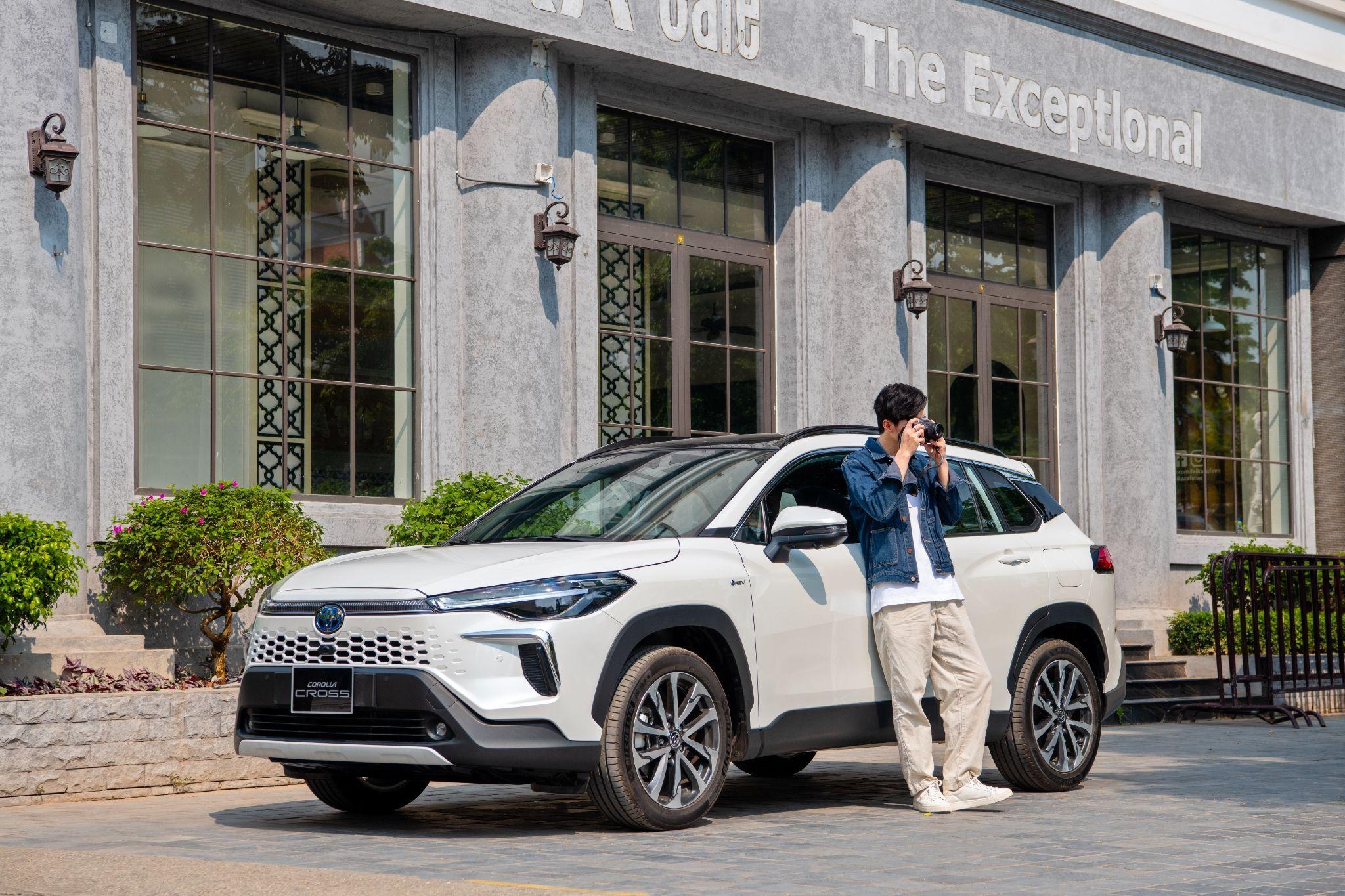Toyota anh 4