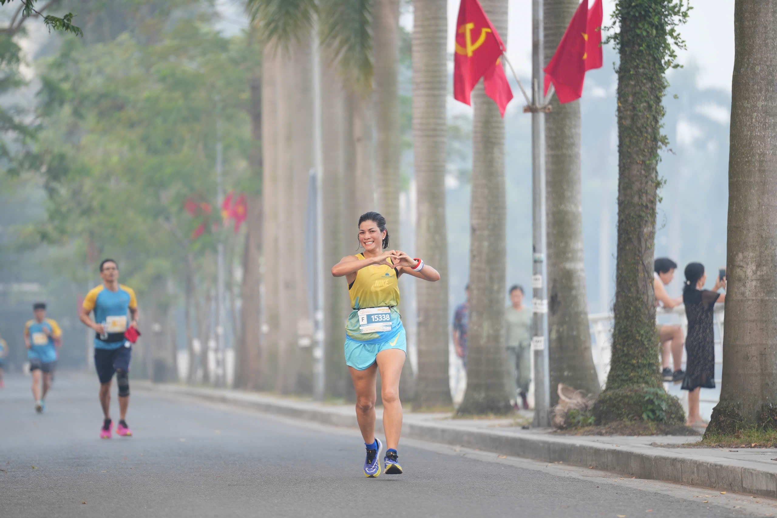 Run for Love anh 3