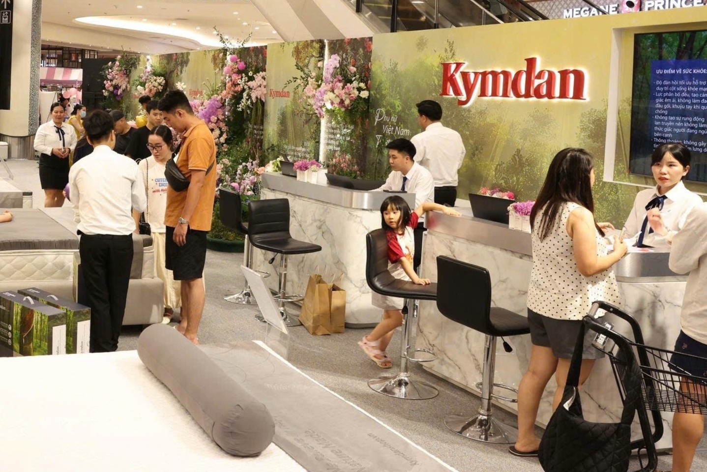 Chon qua tang suc khoe o su kien mung ngay Phu nu Viet Nam cua Kymdan hinh anh