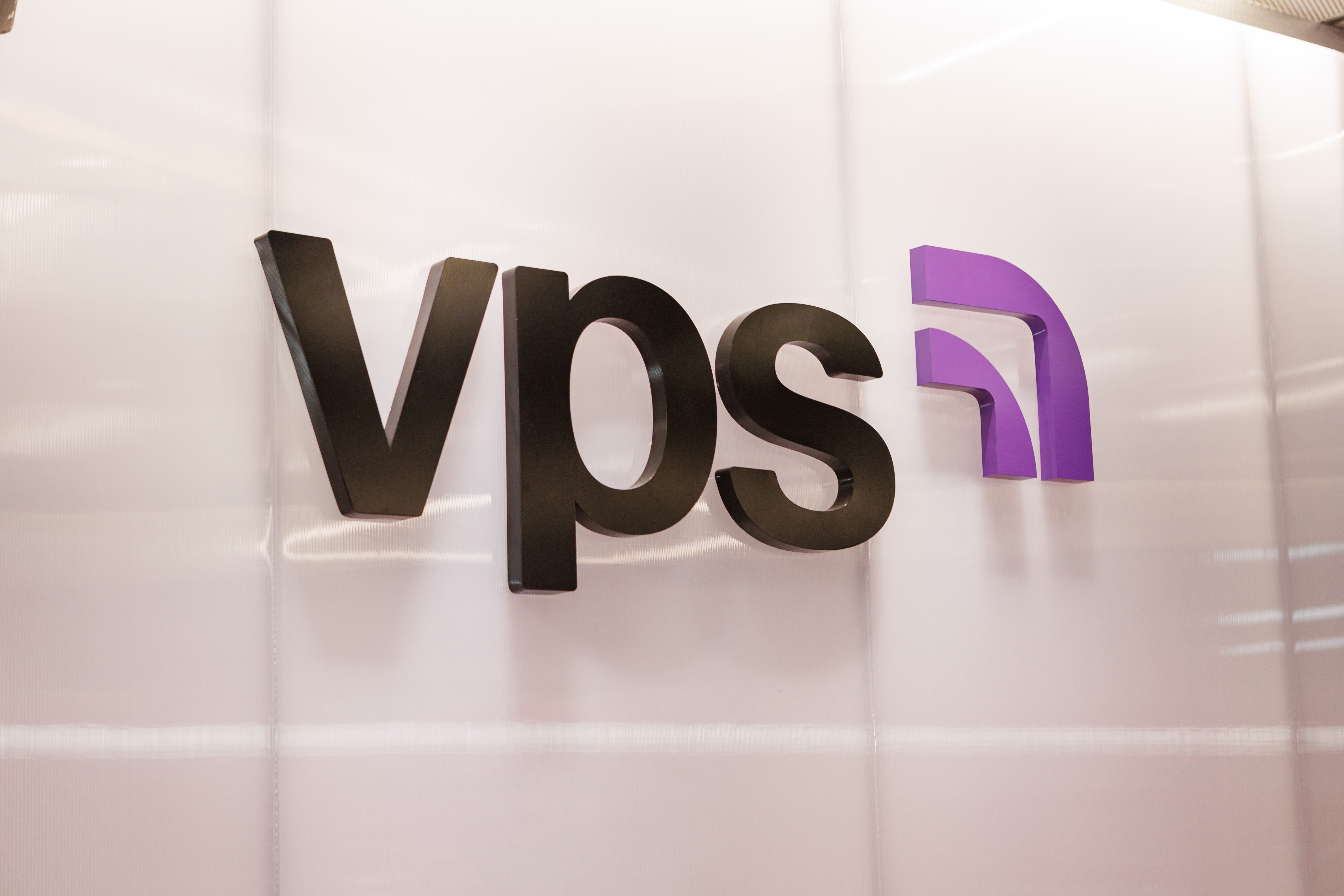 Co phieu VPS anh 2