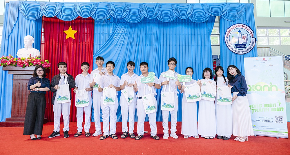 Vinschool anh 9