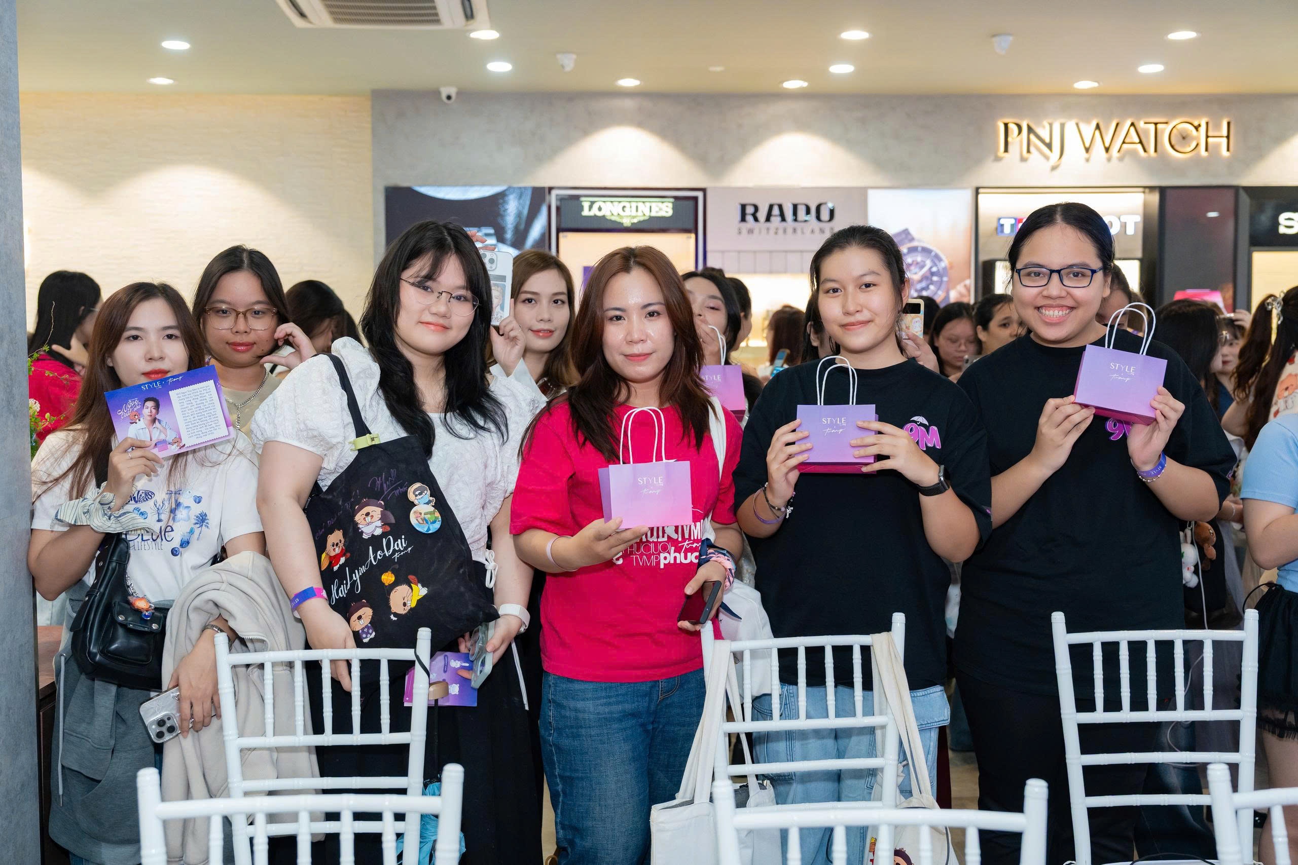PNJ anh 5
