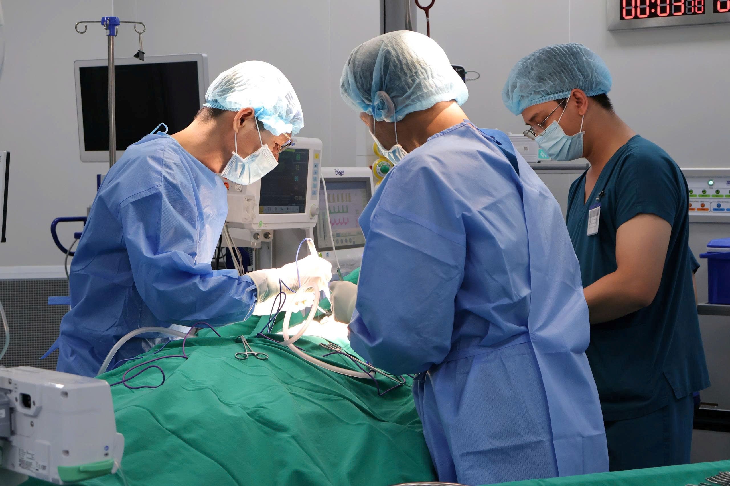 Nguoi phu nu ung thu 'di nguoc dong' de tim lai su song hinh anh