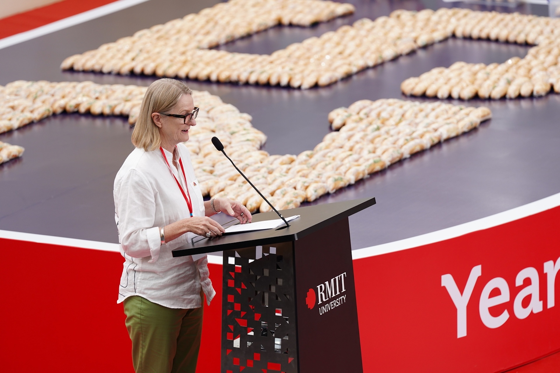 RMIT ảnh 4 RMIT anh 4