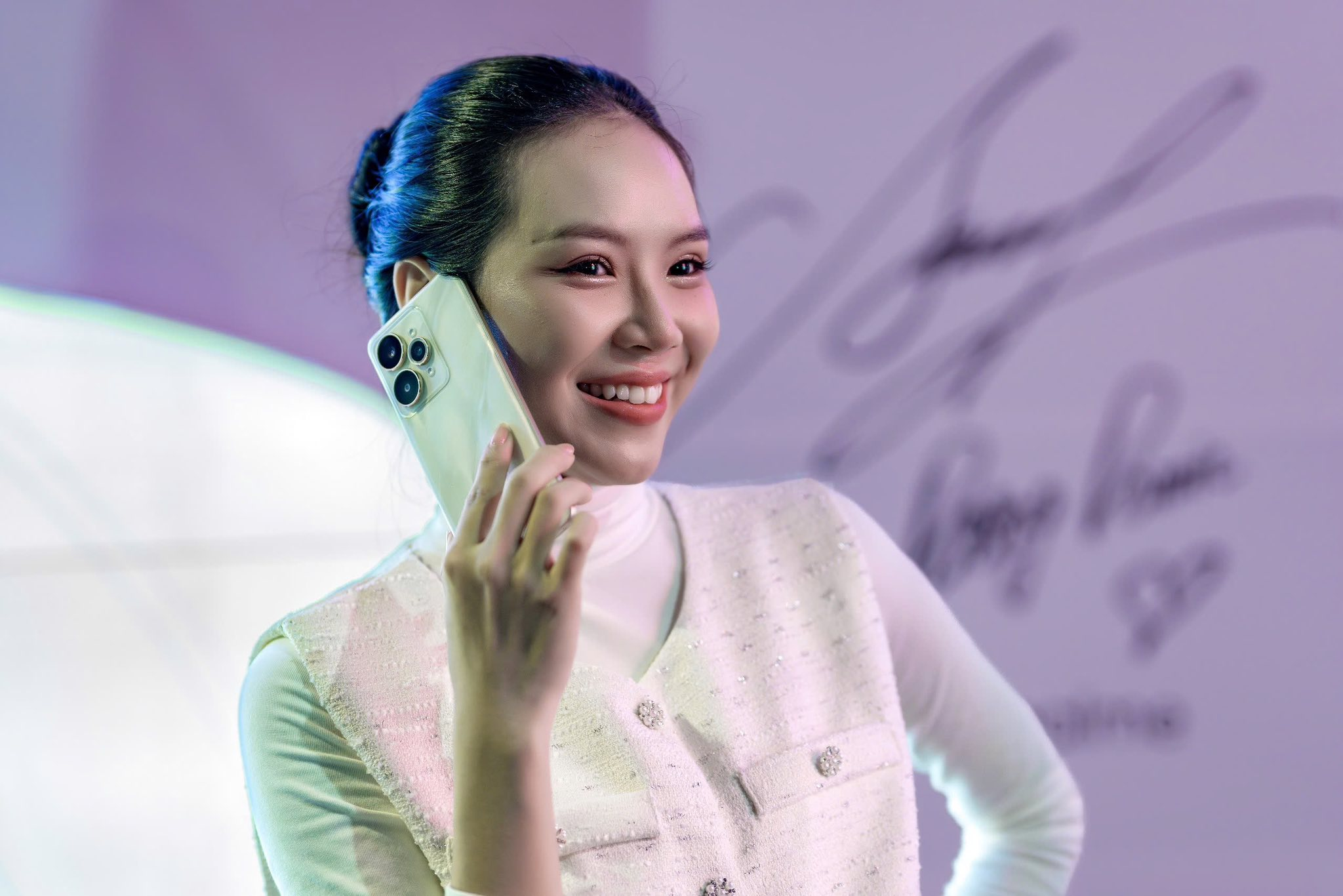 Realme 15 series cung nguoi tre het minh ban ngay, tan huong ban dem hinh anh