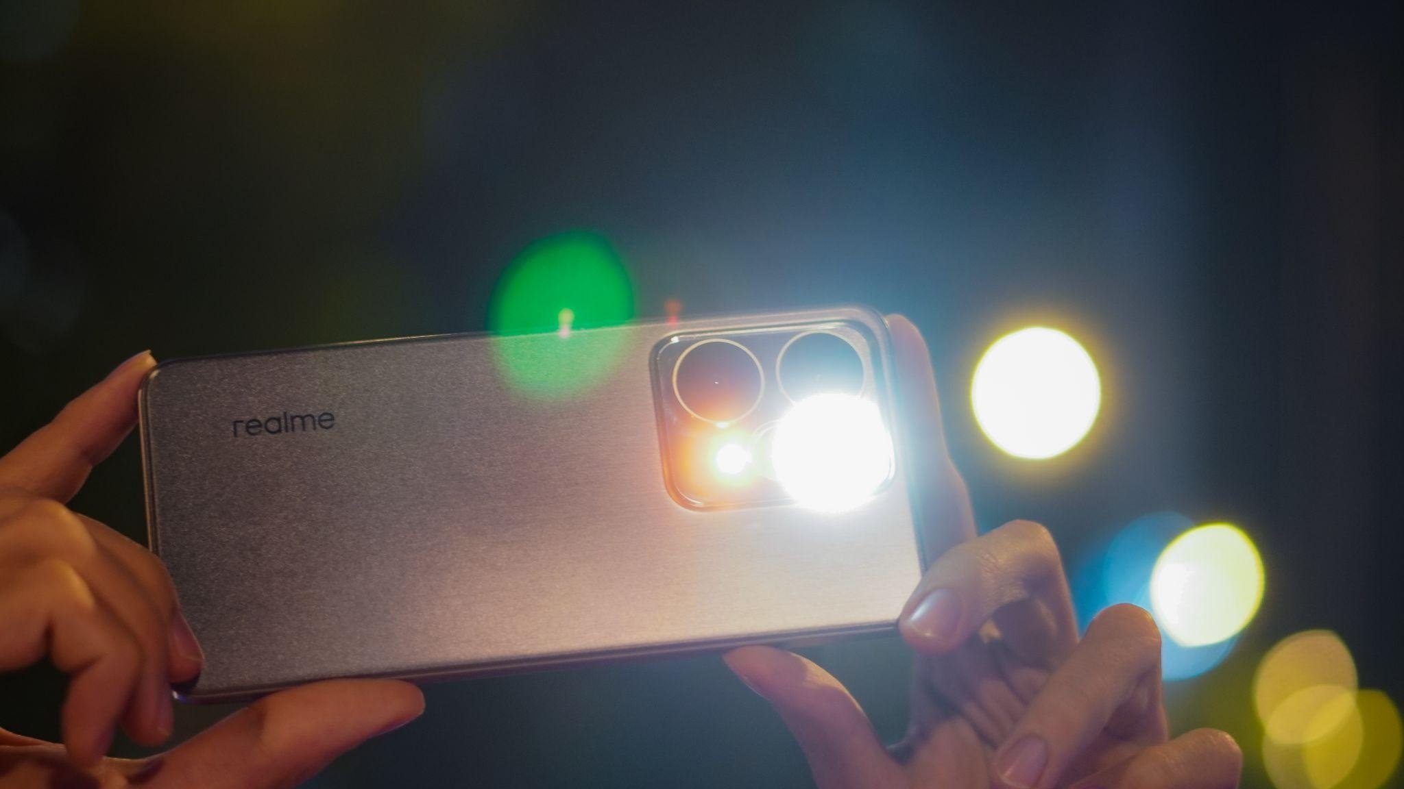 The Gioi Di Dong anh 4