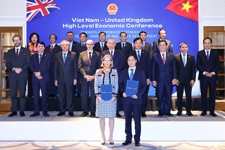 VNVC va GSK hop tac som tiep can thuoc, vaccine moi cho Viet Nam hinh anh