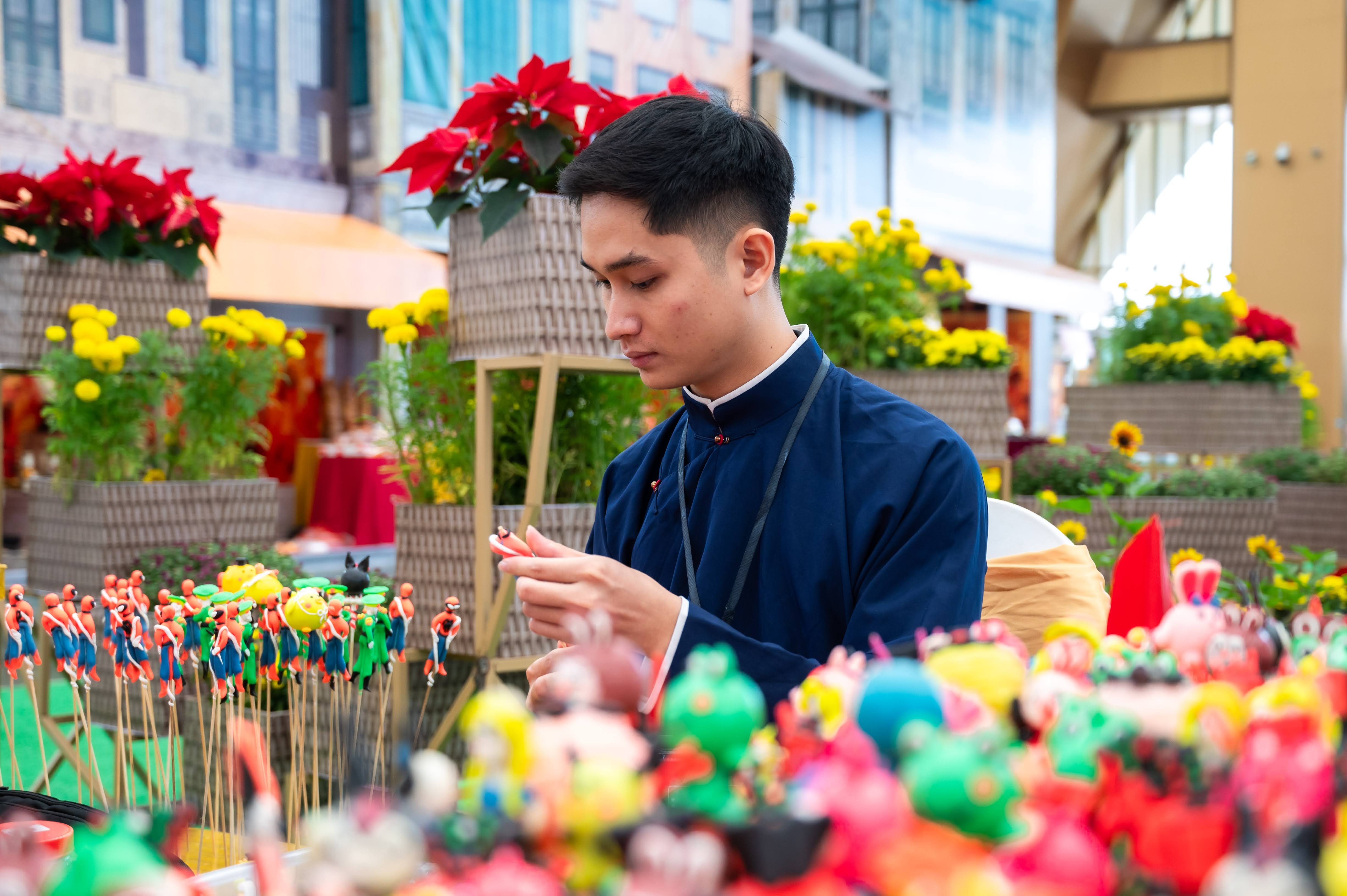 'San' thu chuan bai tai Hoi cho Mua thu hinh anh