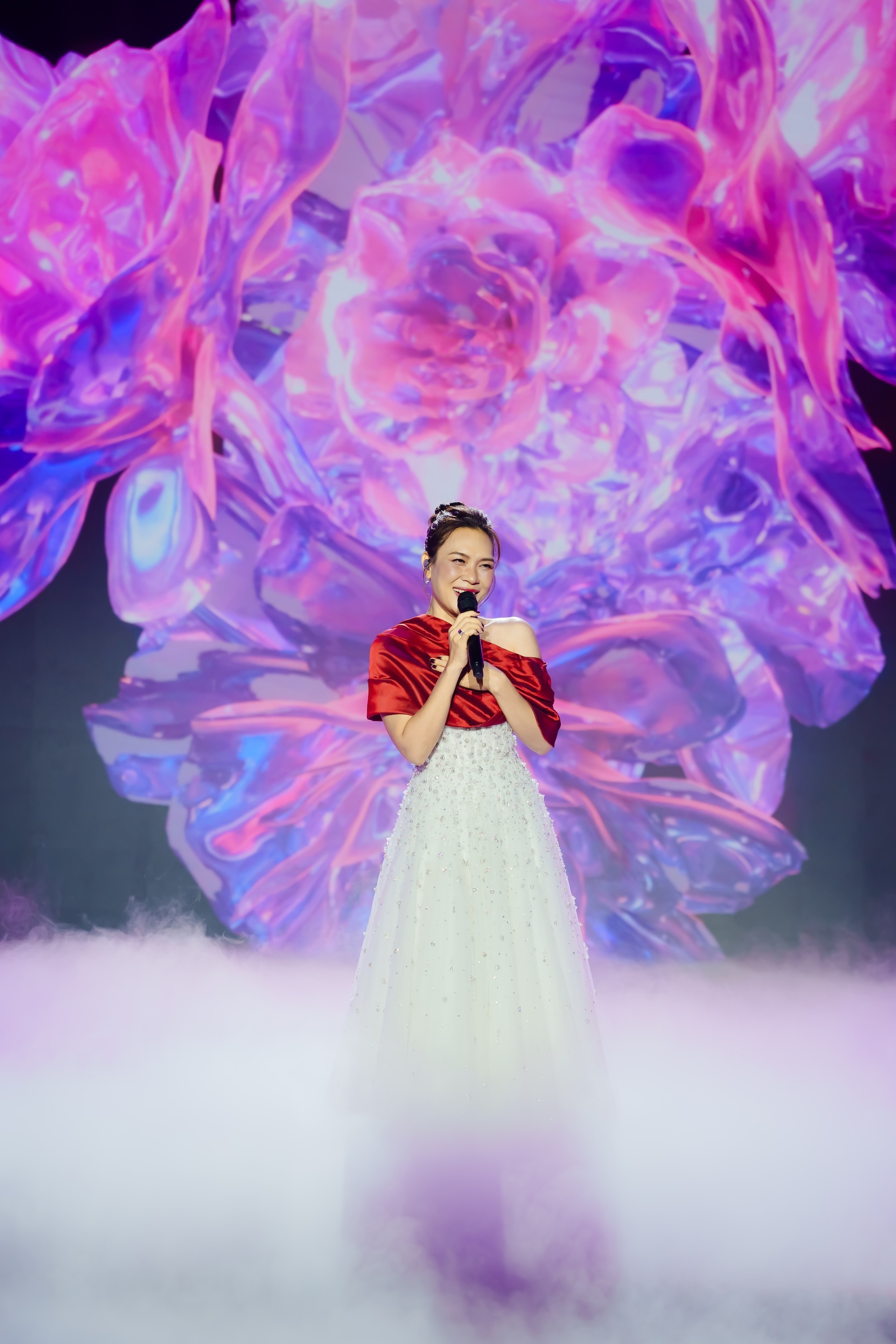 Johnathan Hanh Nguyen anh 2