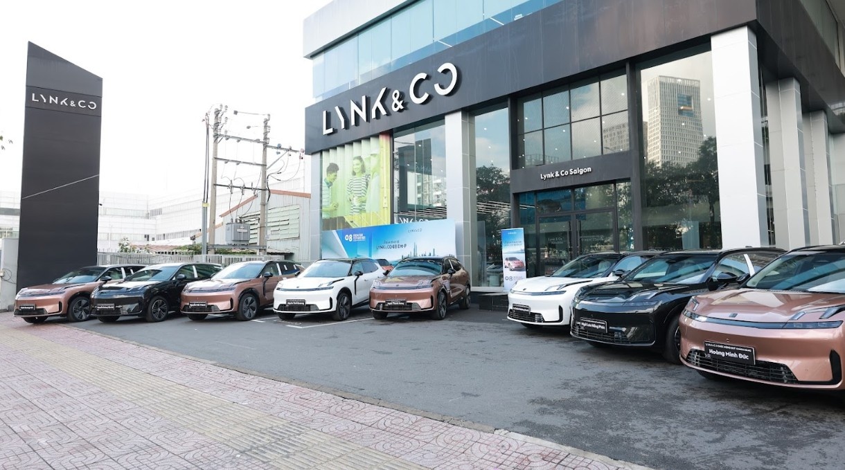 Lynk &amp; Co anh 5