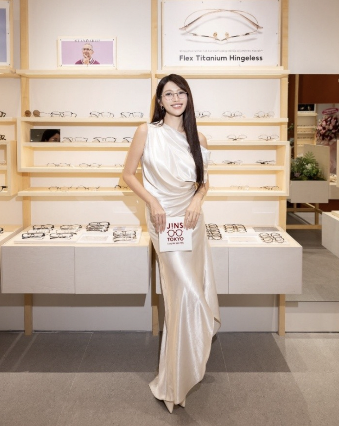 Jins ảnh 1 Jins anh 1