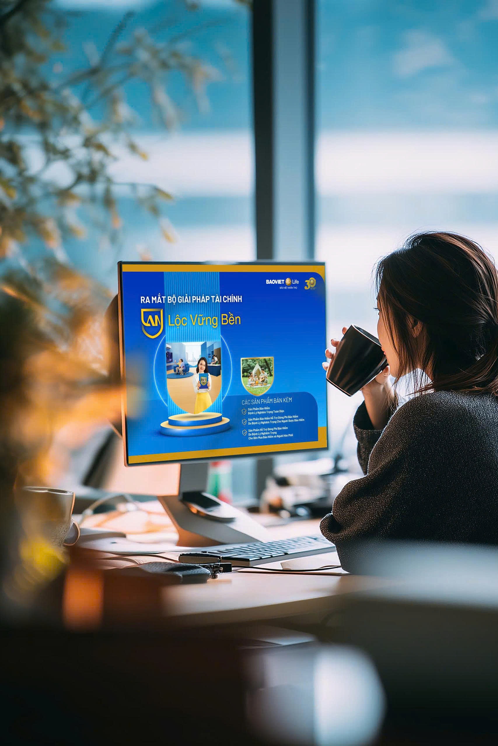 Bao Viet Nhan tho anh 1