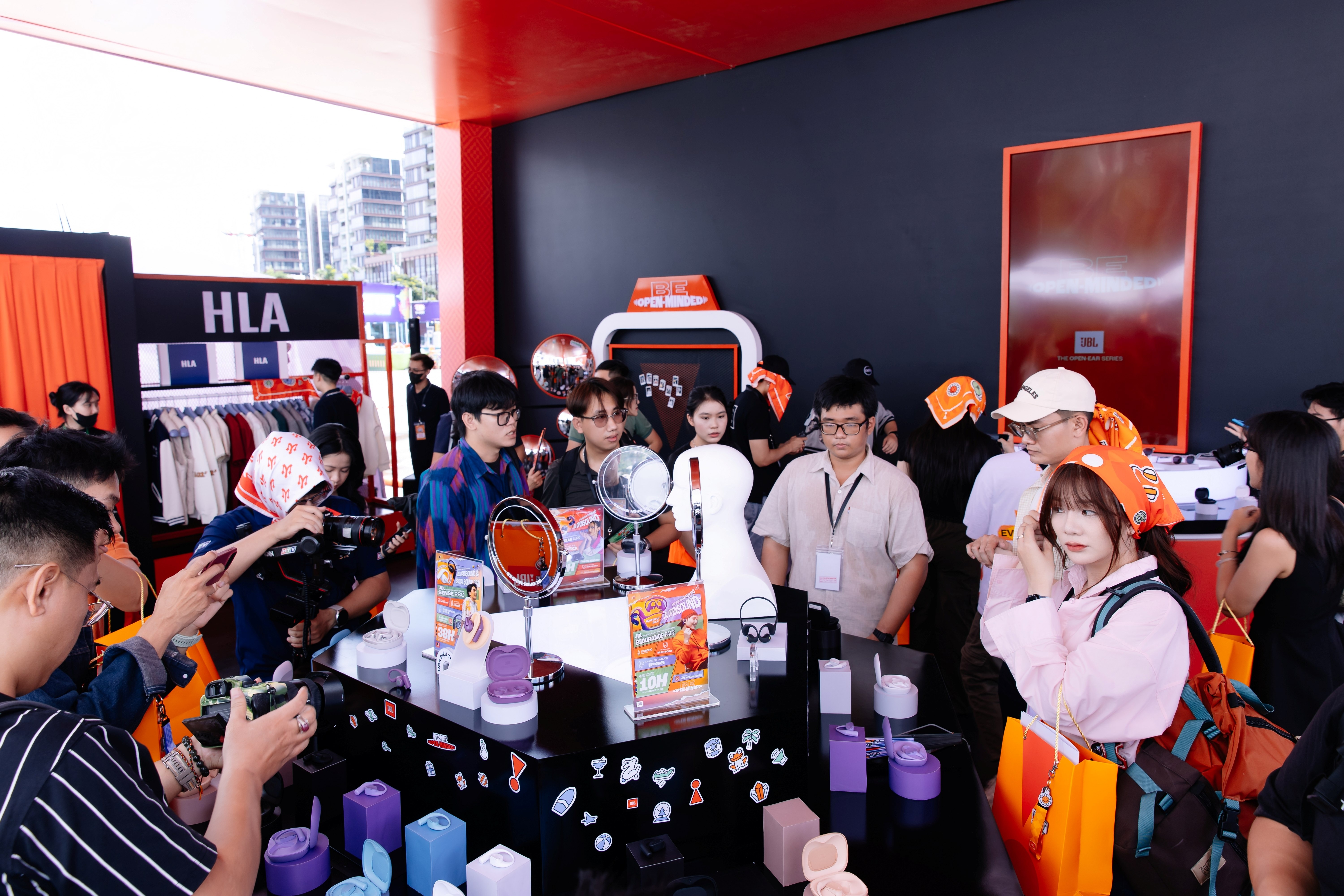 Loa JBL ảnh 11 Loa JBL anh 11