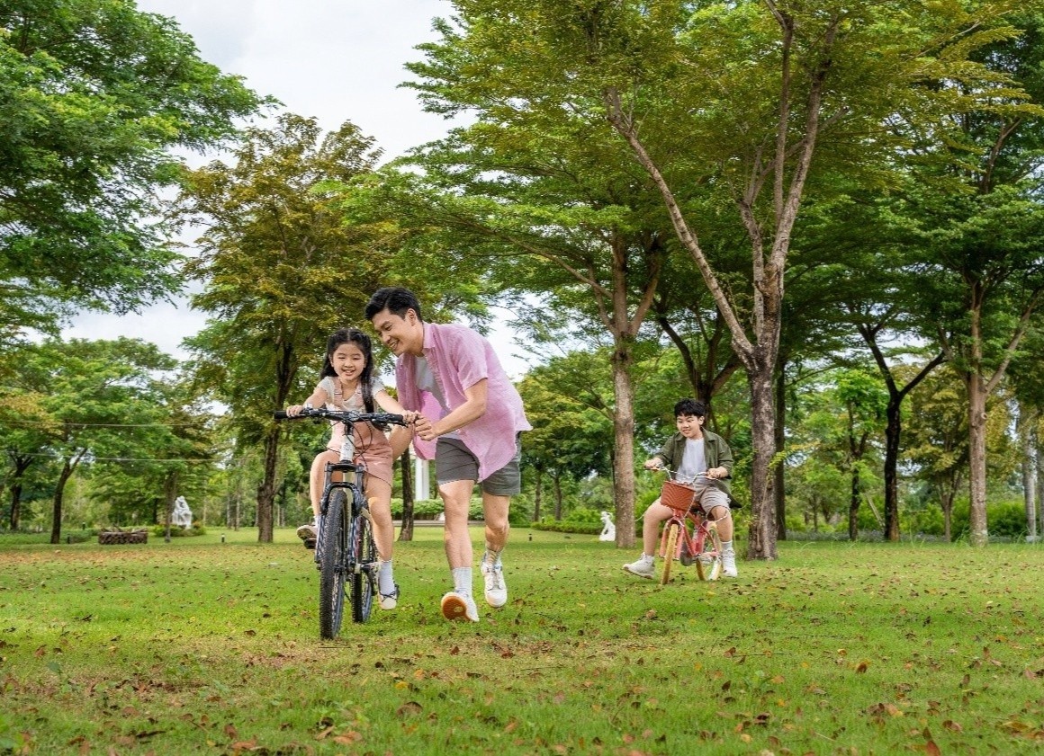 Solaria Rise - du an da diem cham voi hanh trinh an cu cua da the he hinh anh