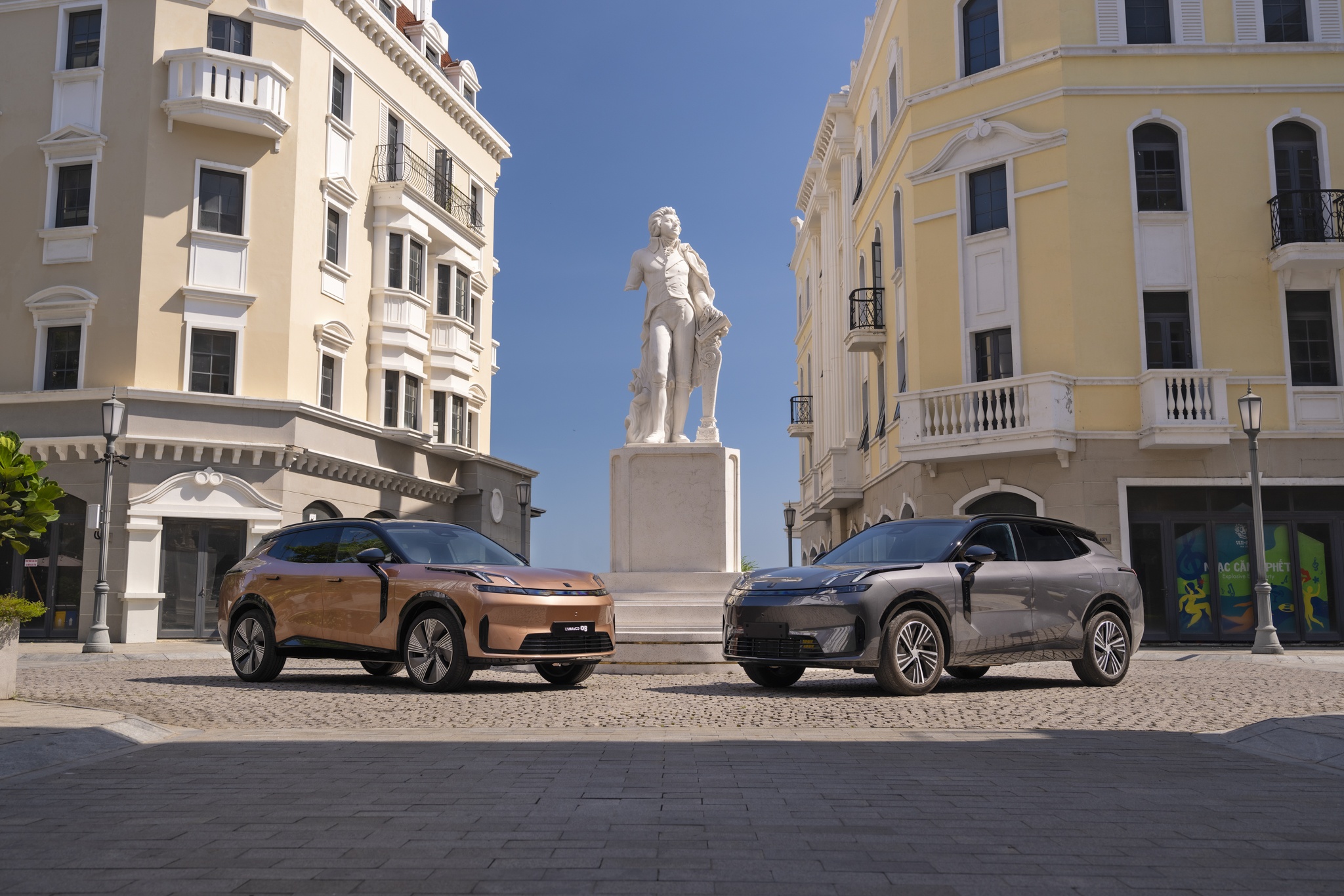 Lynk & Co 08 EM-P thiet lap chuan muc moi cho dong xe hybrid hinh anh