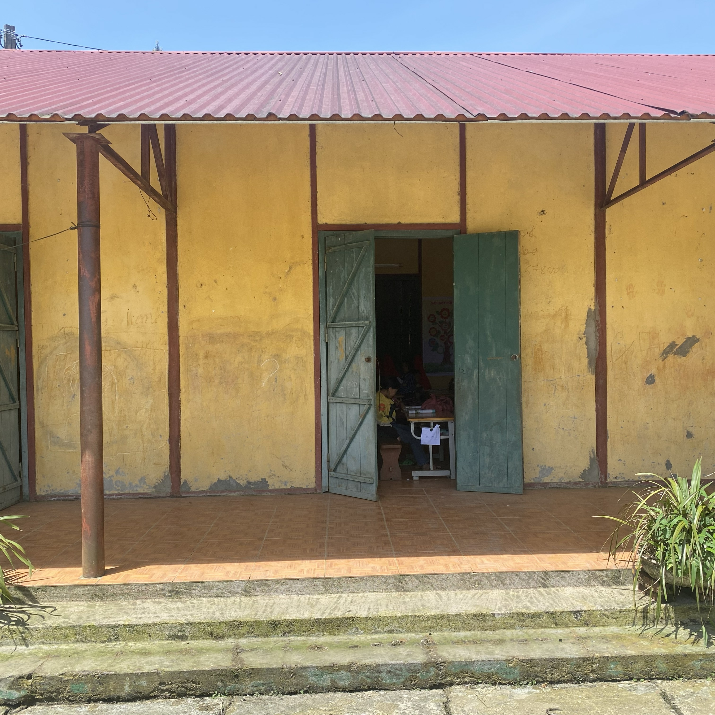 Uniqlo ảnh 2 Uniqlo anh 2