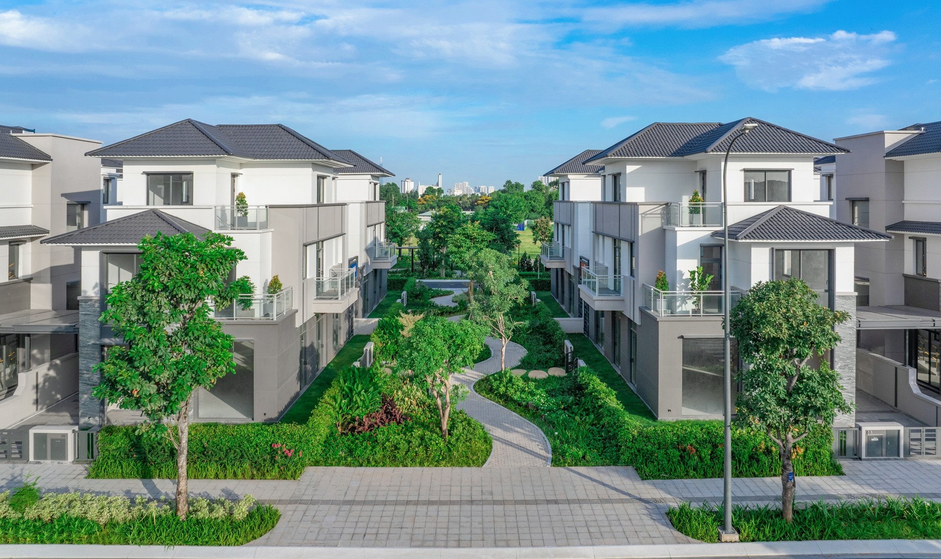 Gladia by the Waters anh 3