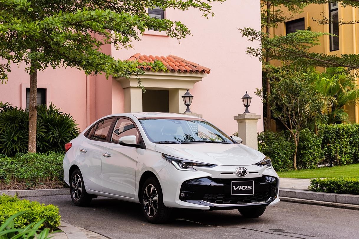 Toyota Vios hop gu nguoi Viet boi su tien nghi va an toan hinh anh